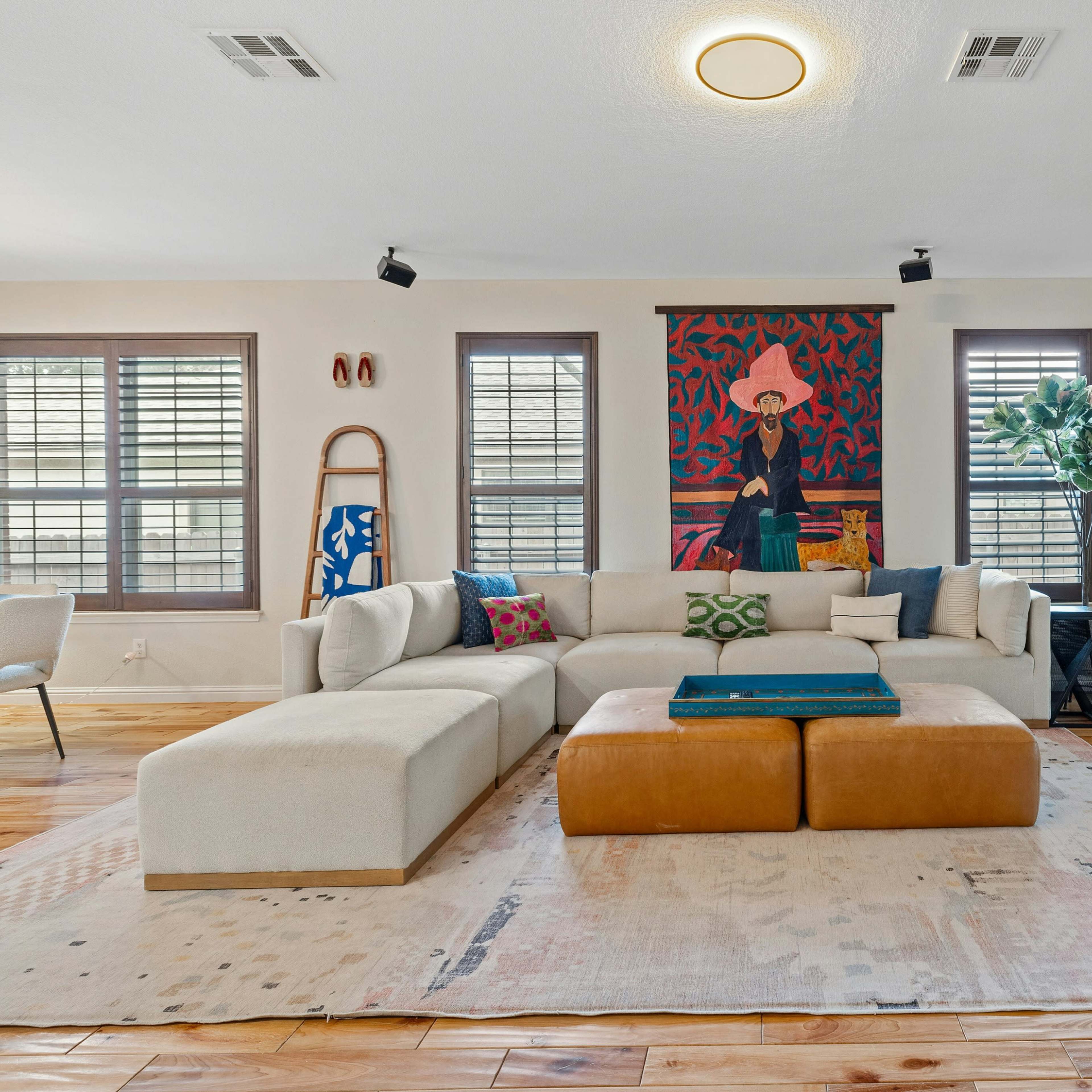 A Stunning, Art-Filled Space for Gatherings, Events, and Creative Productions Image in Leander, Leander, TX
