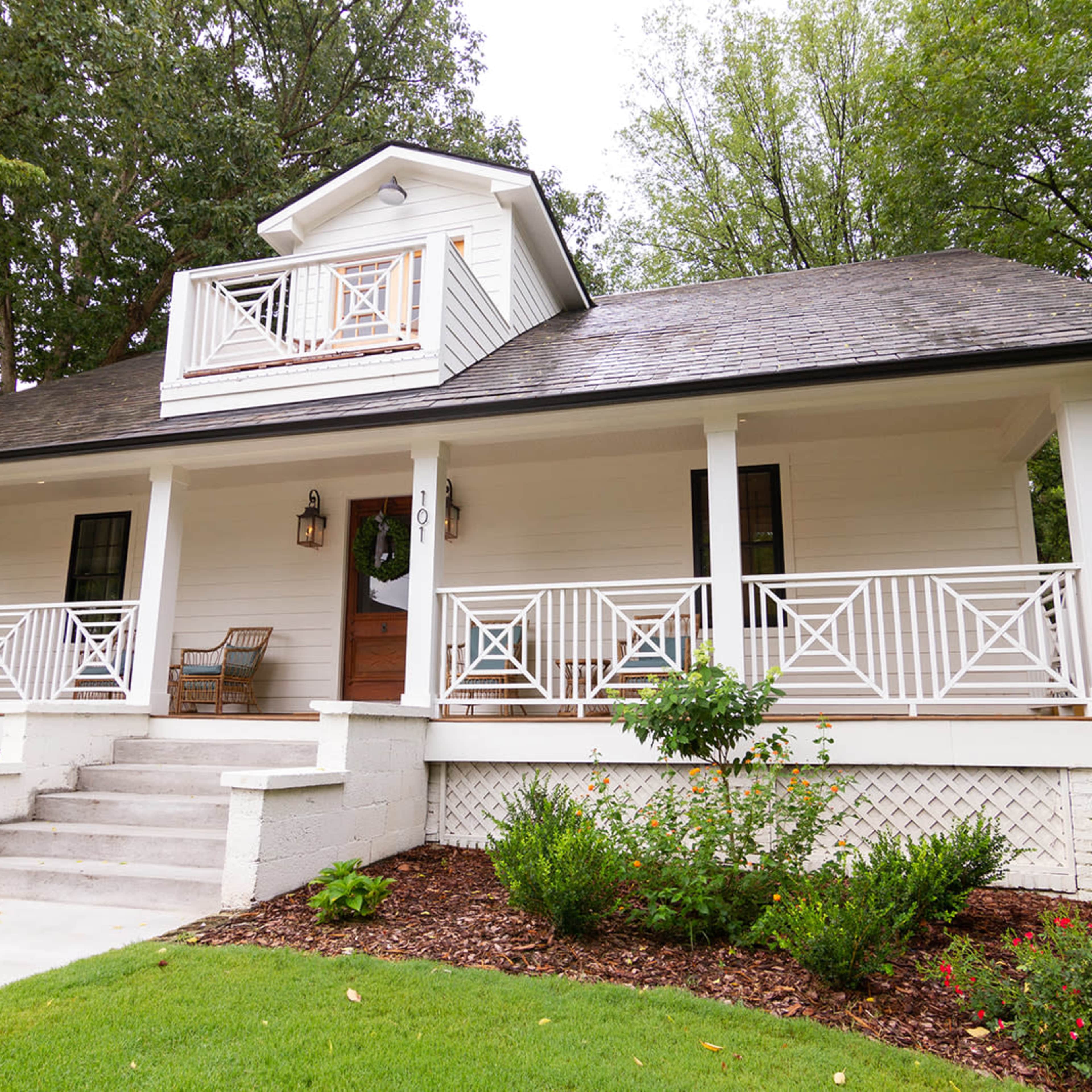 Speakeasy Vibe Downtown Raleigh Home Image in Caraleigh, Raleigh, NC