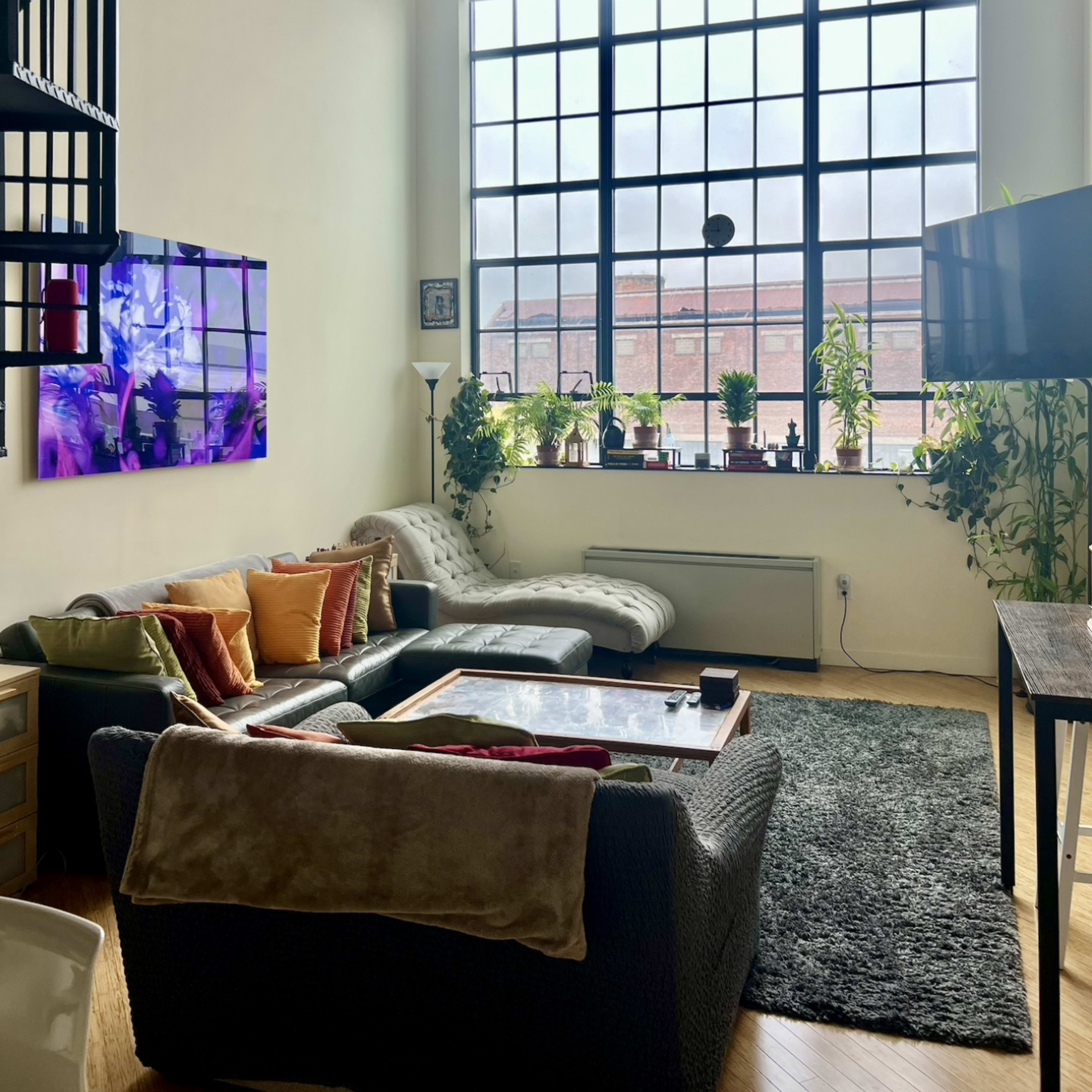 Industrial Content-Creation Studio Loft with Skyline View Image in Chambersburg, Trenton, NJ