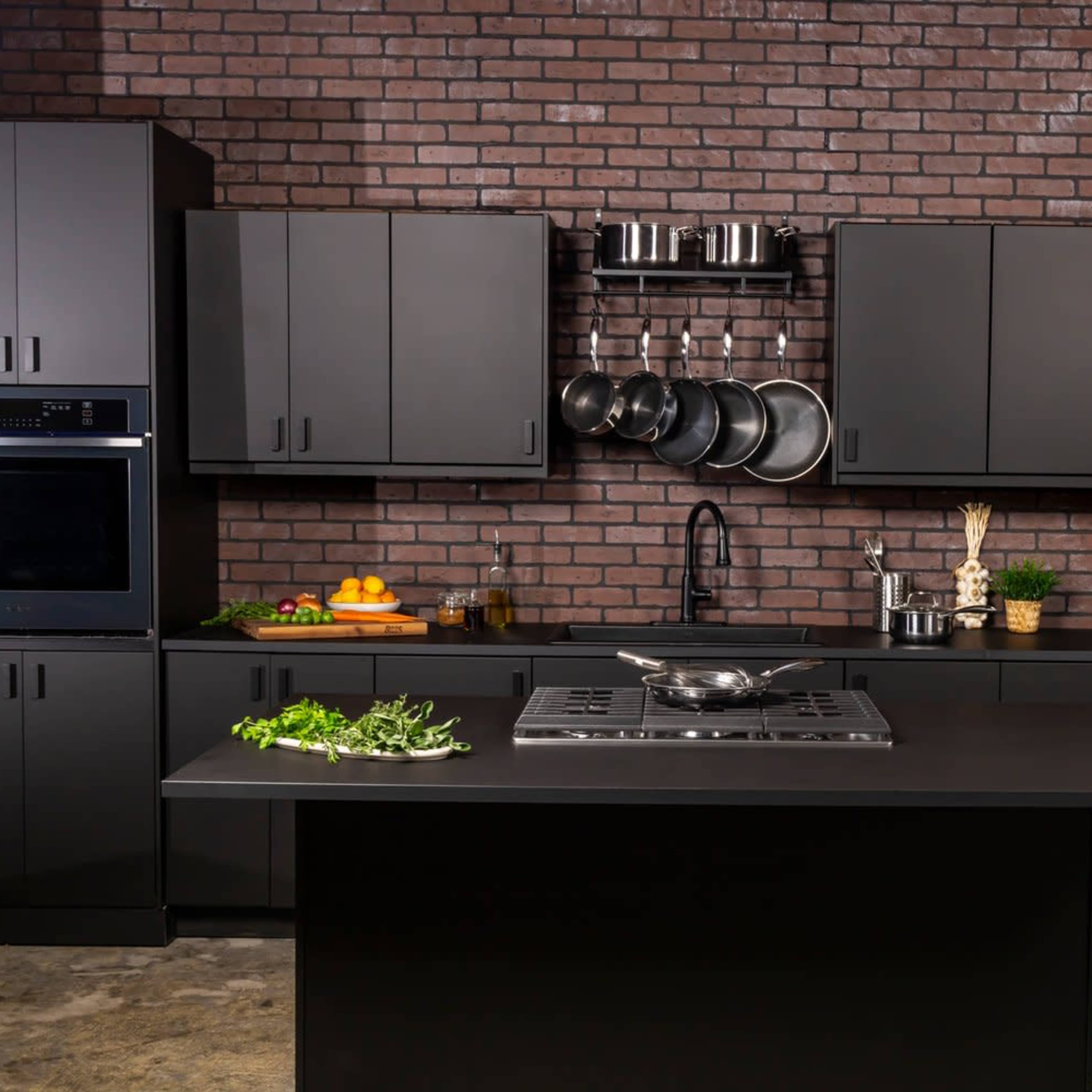 Gorgeous Kitchen Studio | 10,000+ Square Feet | 2 Kitchen Sets Image in Jefferson Park, Los Angeles, CA