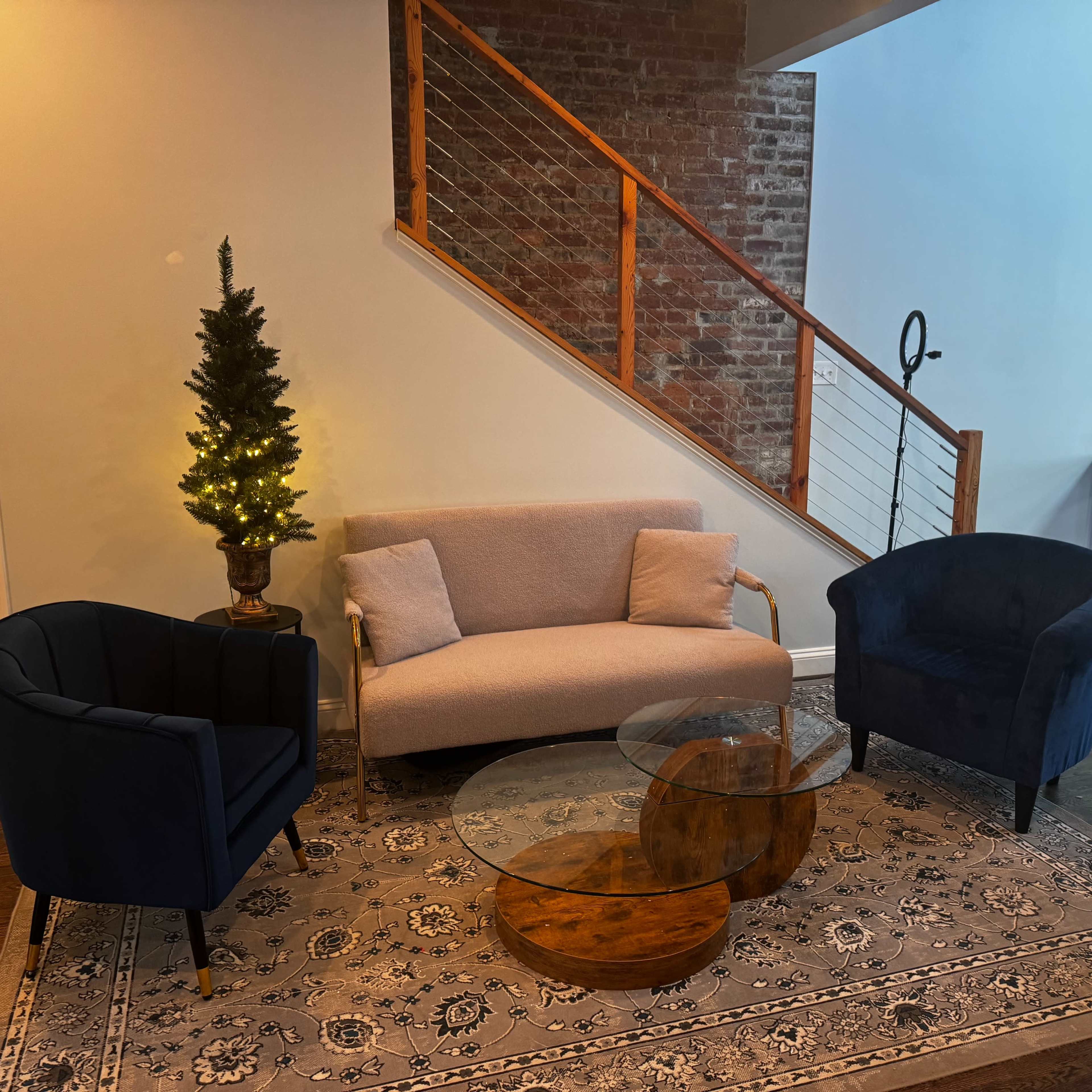 Popular downtown Leesburg Photography Space Image in Leesburg, Leesburg, VA