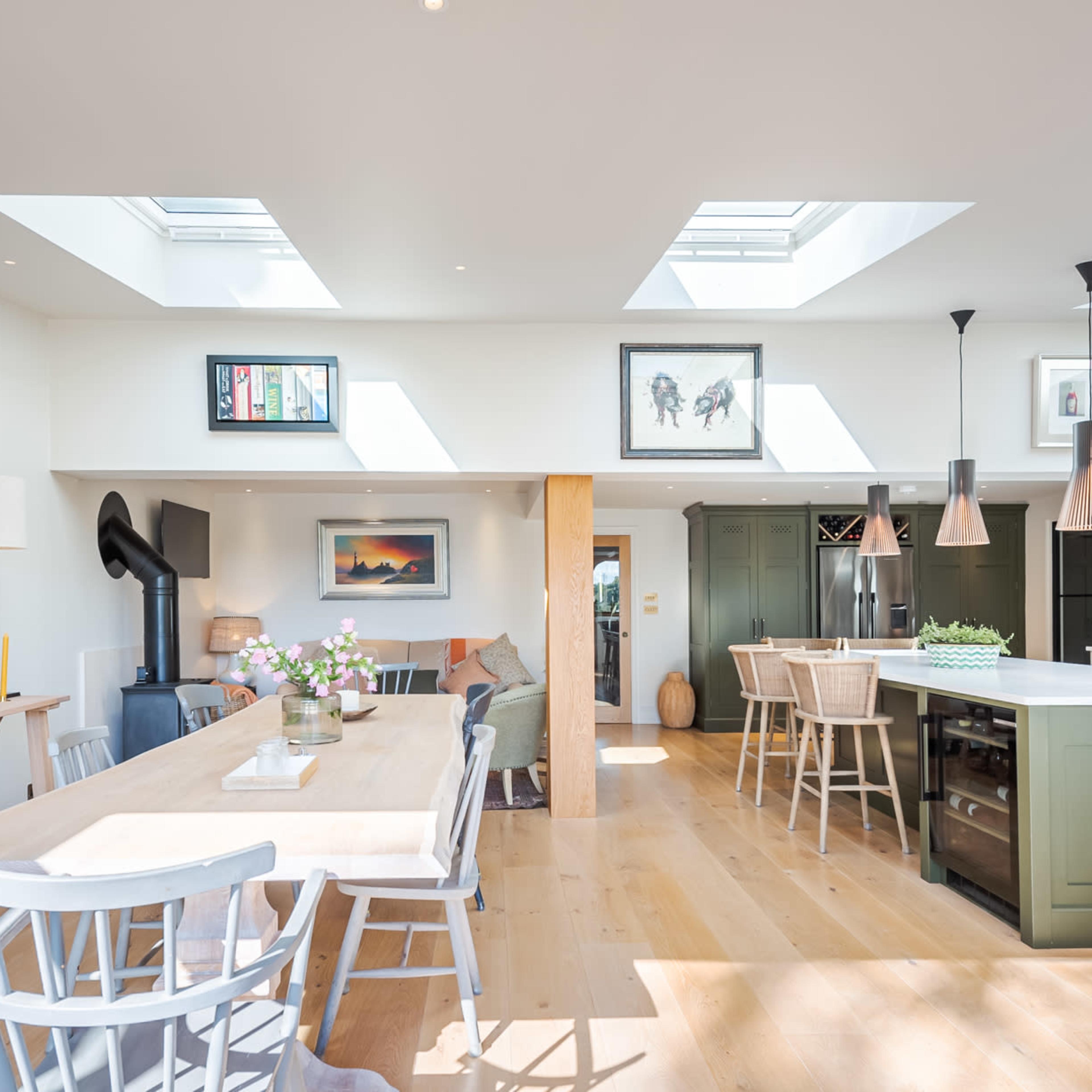 Modern, Country Home With Garden Barn and Stunning Views Image in Bledlow-cum-Saunderton, High Wycombe, England