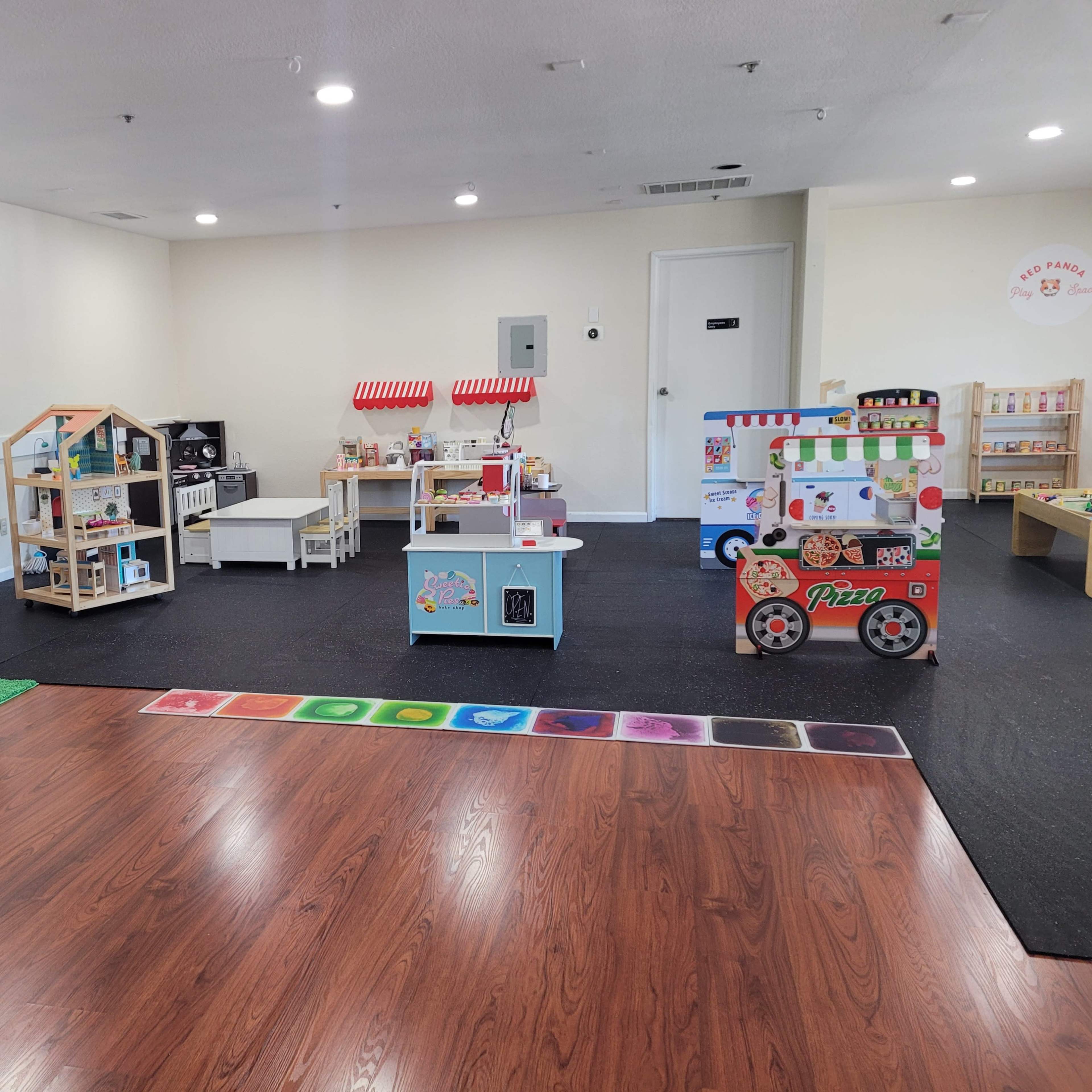 Family Friendly Venue in Downtown Castro Valley Image in Castro Valley, Castro Valley, CA