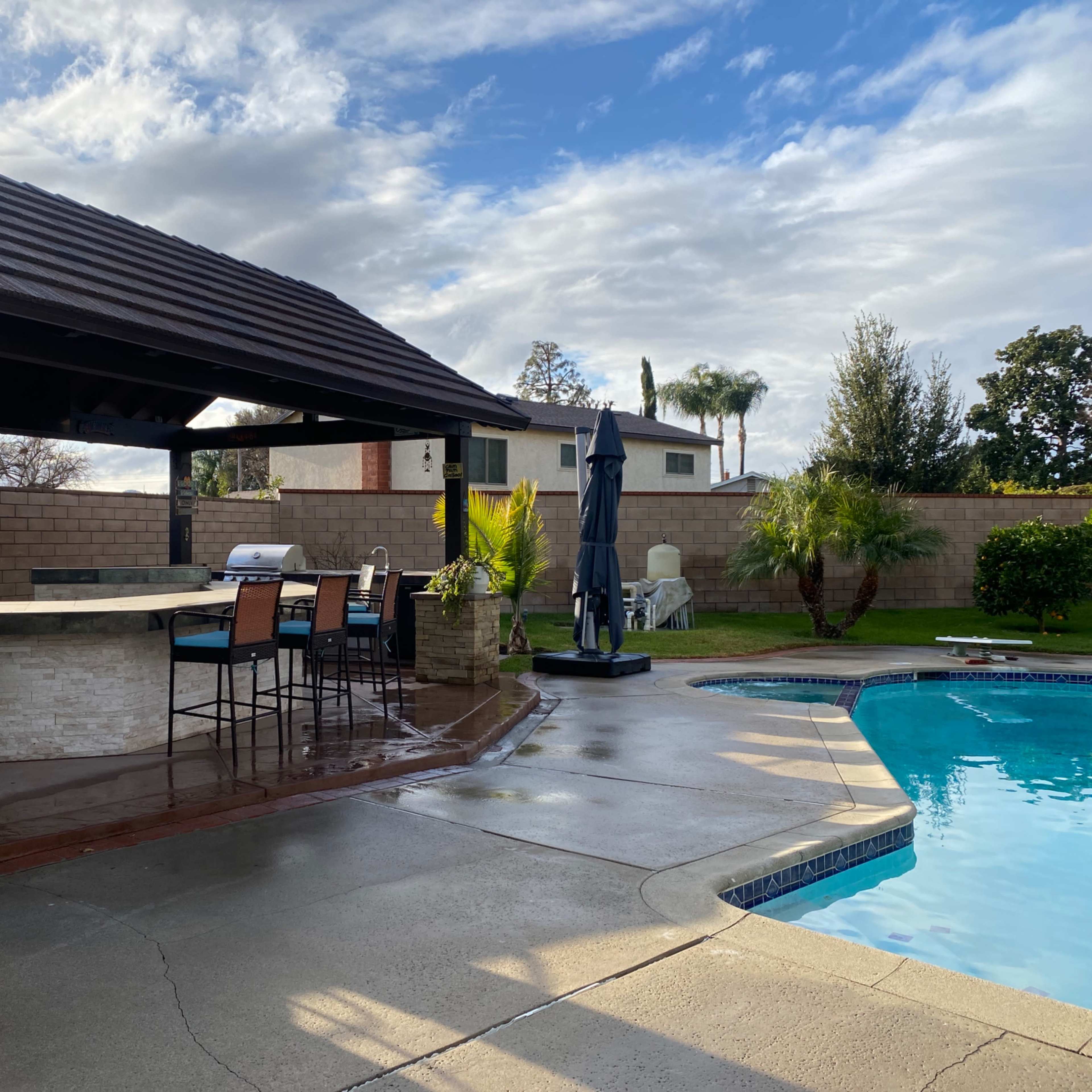 Barbecue Patio & Bar: beautiful  ranch Image in Chino, Chino, CA