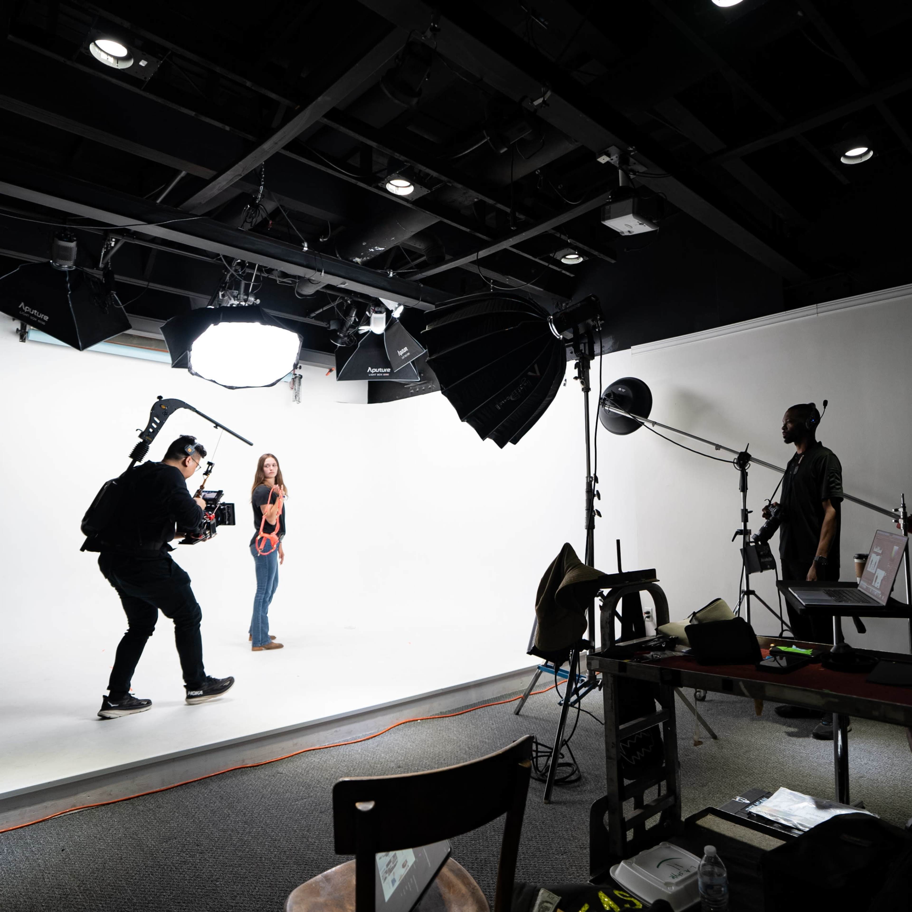 Pre-Lit CYC Wall and Photo/Video Studio Image in Concord, Concord, NC