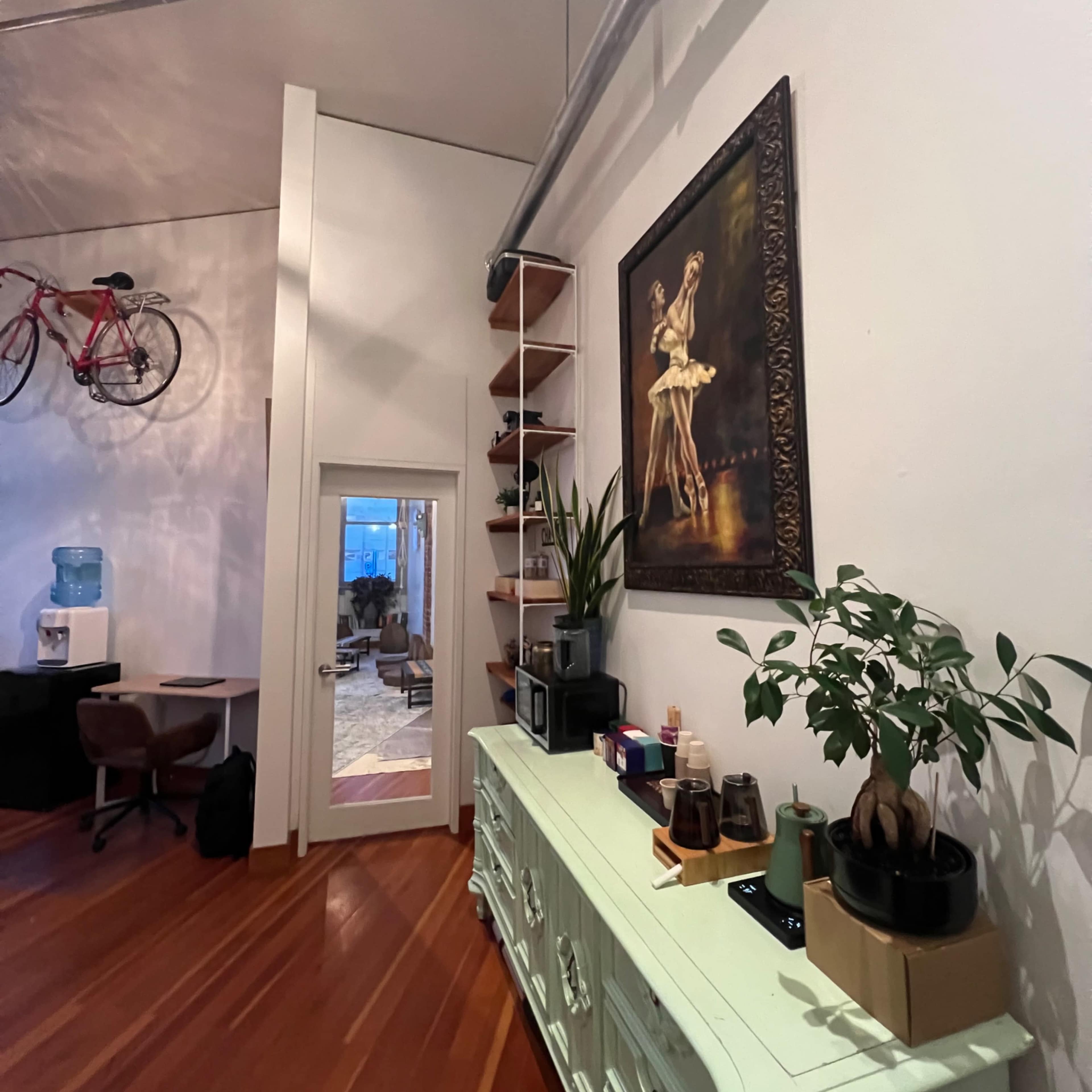 Downtown Gastown triangular shaped space for Lounge and Photo session Image in Downtown Vancouver, Vancouver, BC
