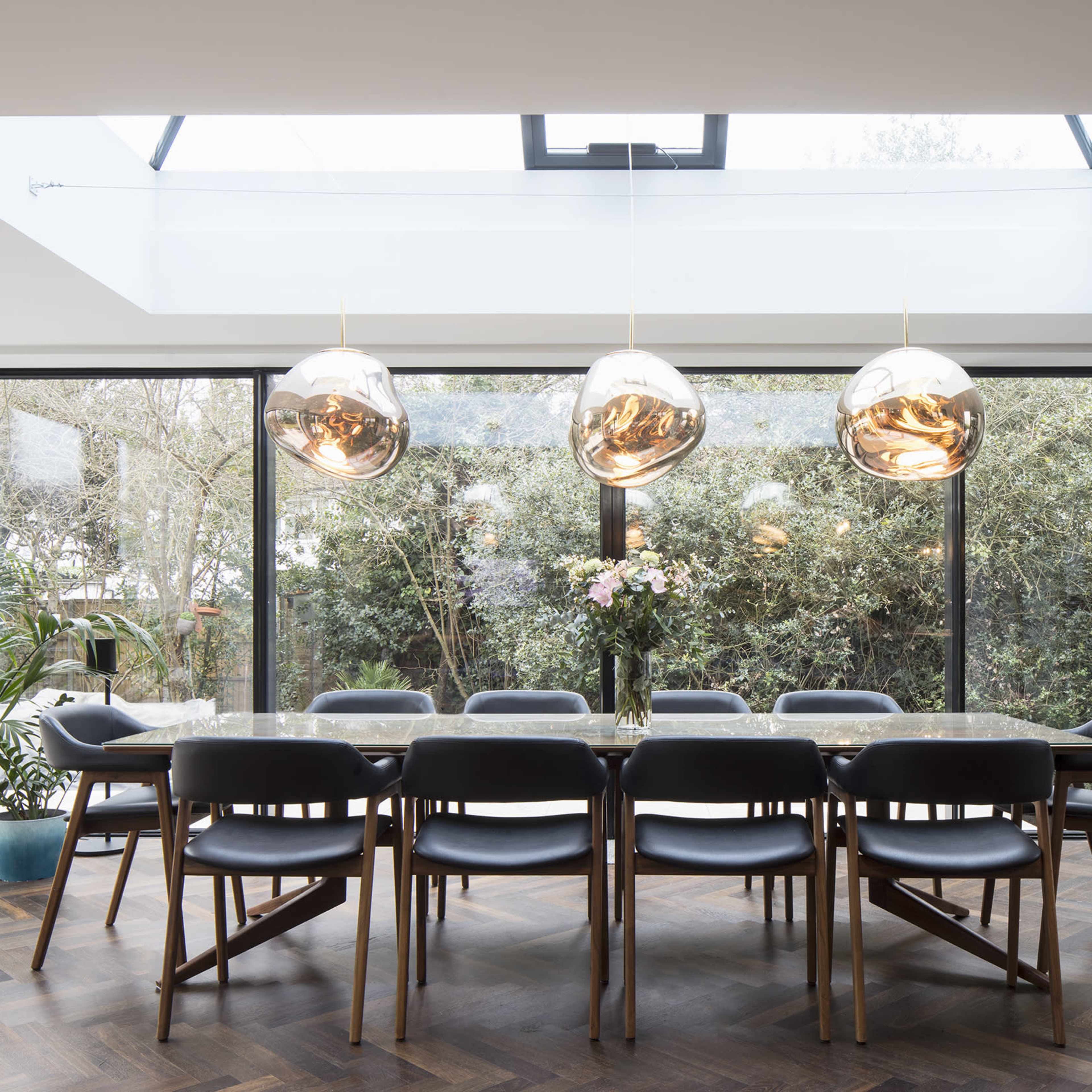 Open-plan modern house on 5 an acre with Shooting Studio and private parking Image in Kew, Richmond, England