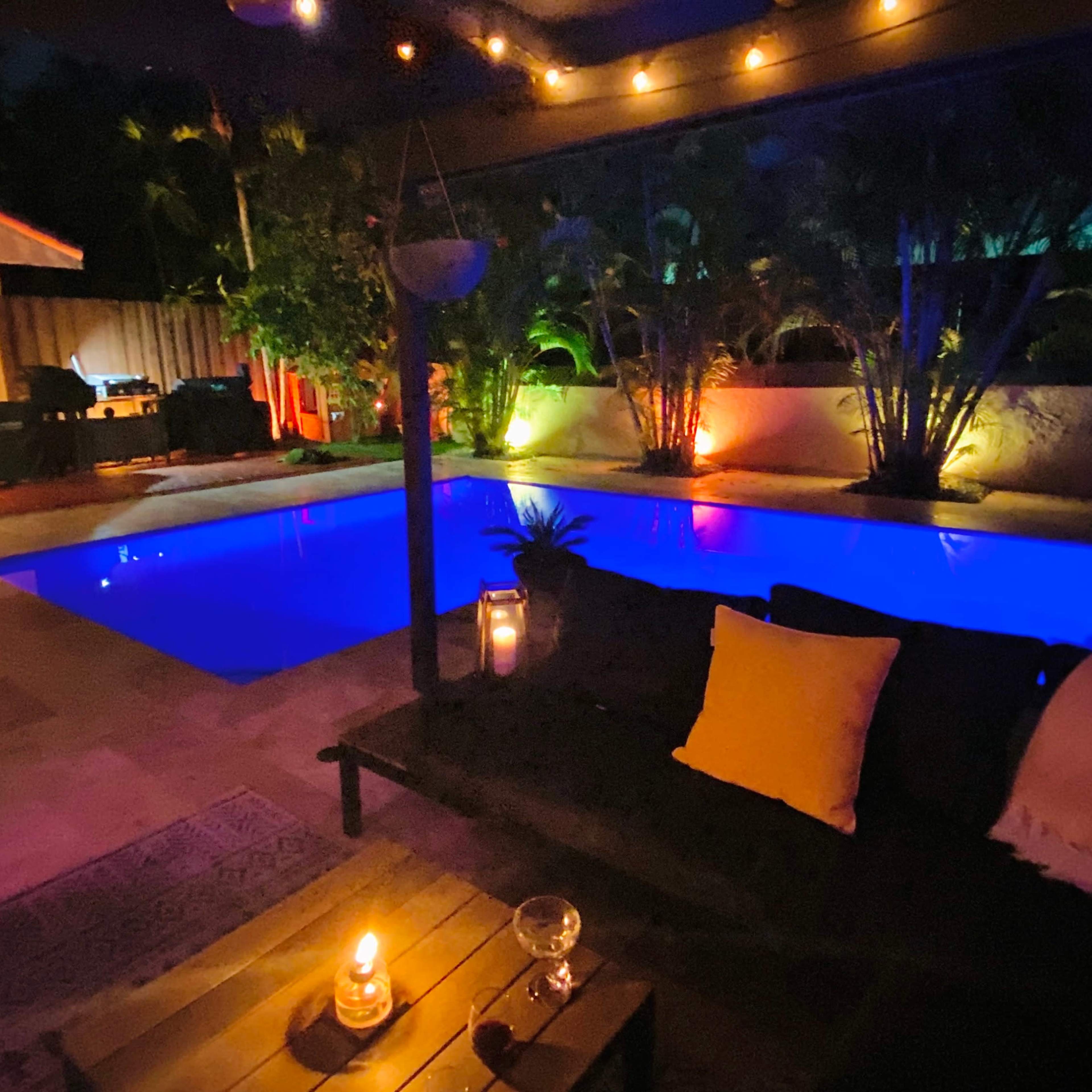 Open space high ceiling house with pooll, utdoor gym and sand area Image in Ives Estates, Miami, FL
