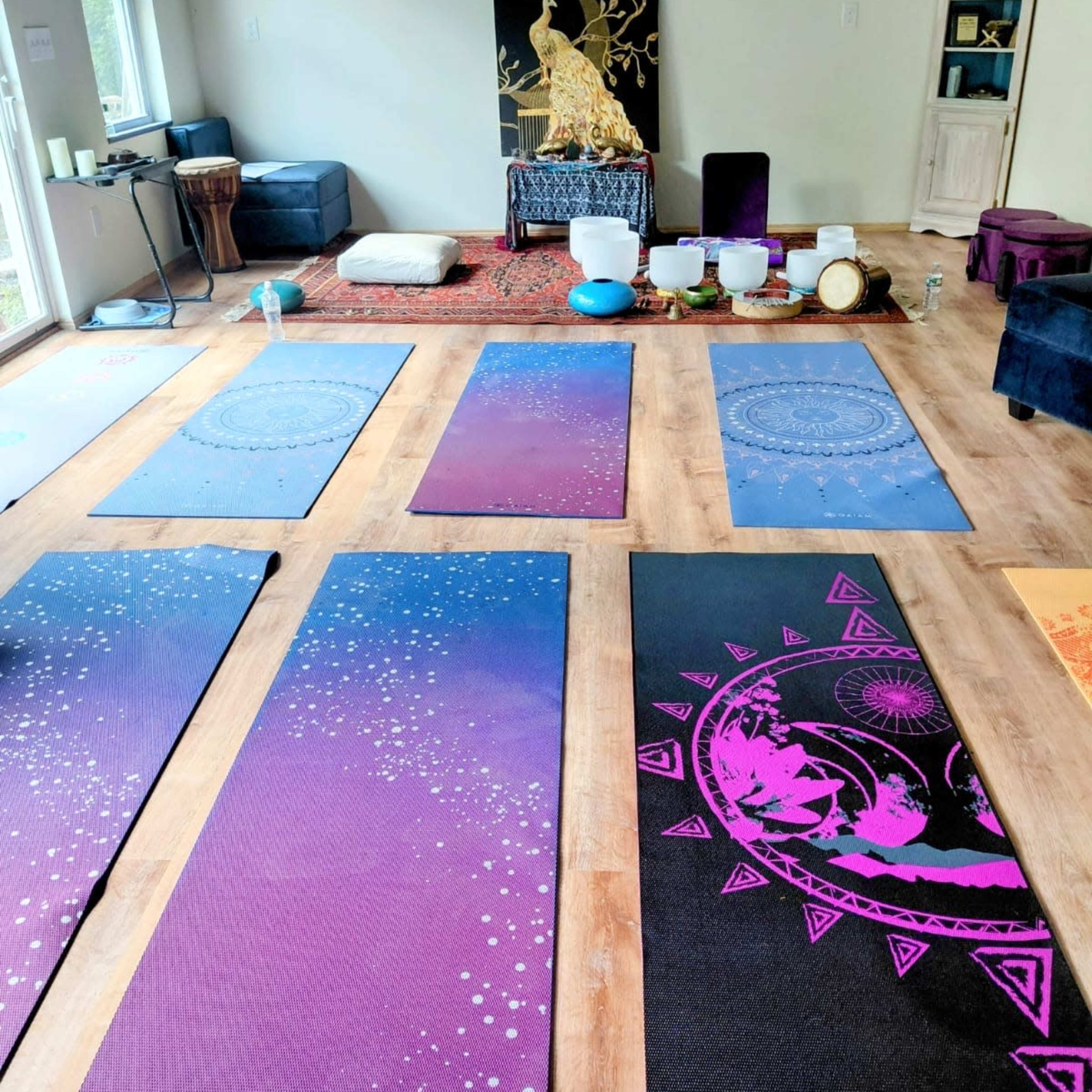 Light filled Workshop, Rehearsal or Private Event space in a serene setting Image in Catskill, Palenville, NY