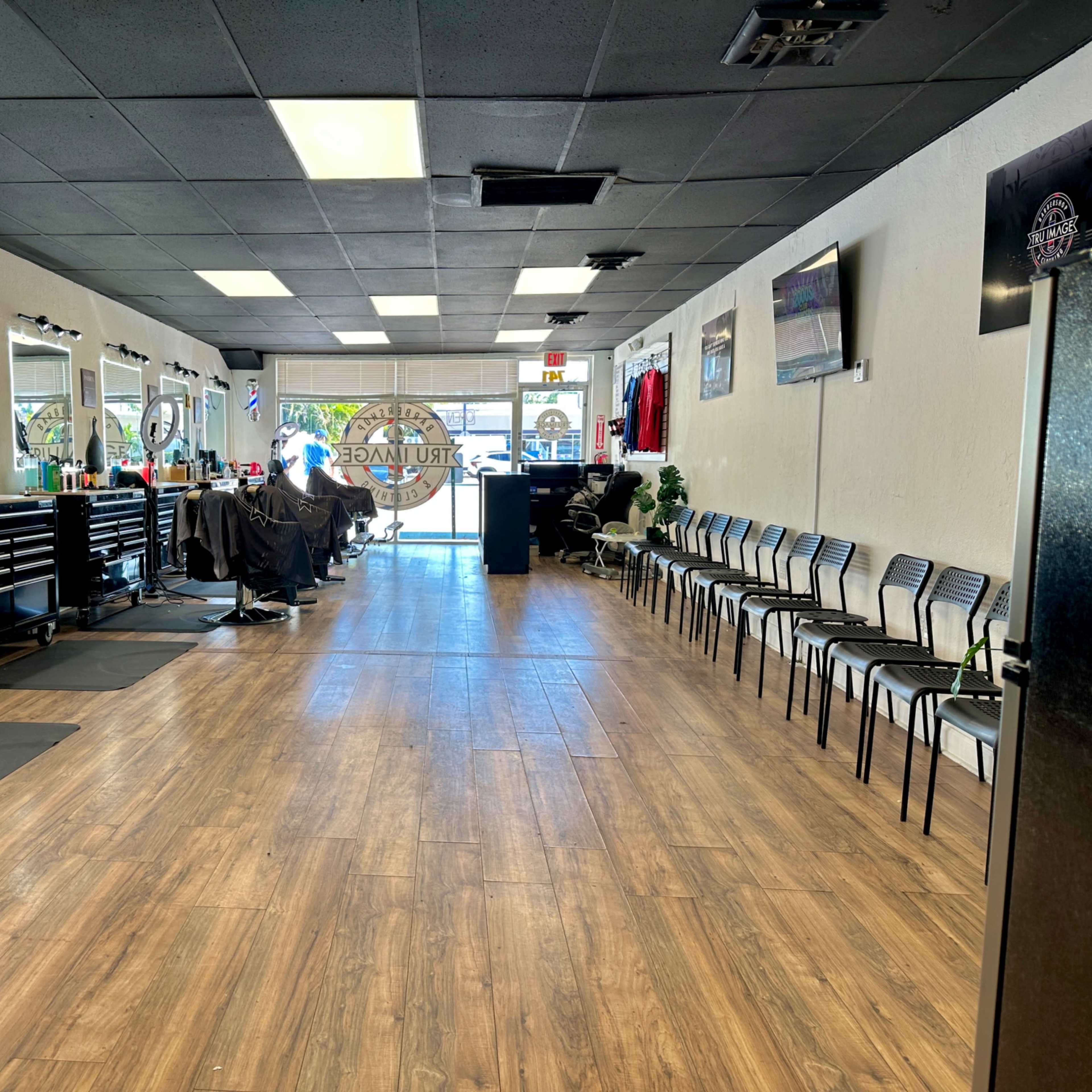 Tru Image Barbershop Image in Oakland Park, Oakland Park, FL