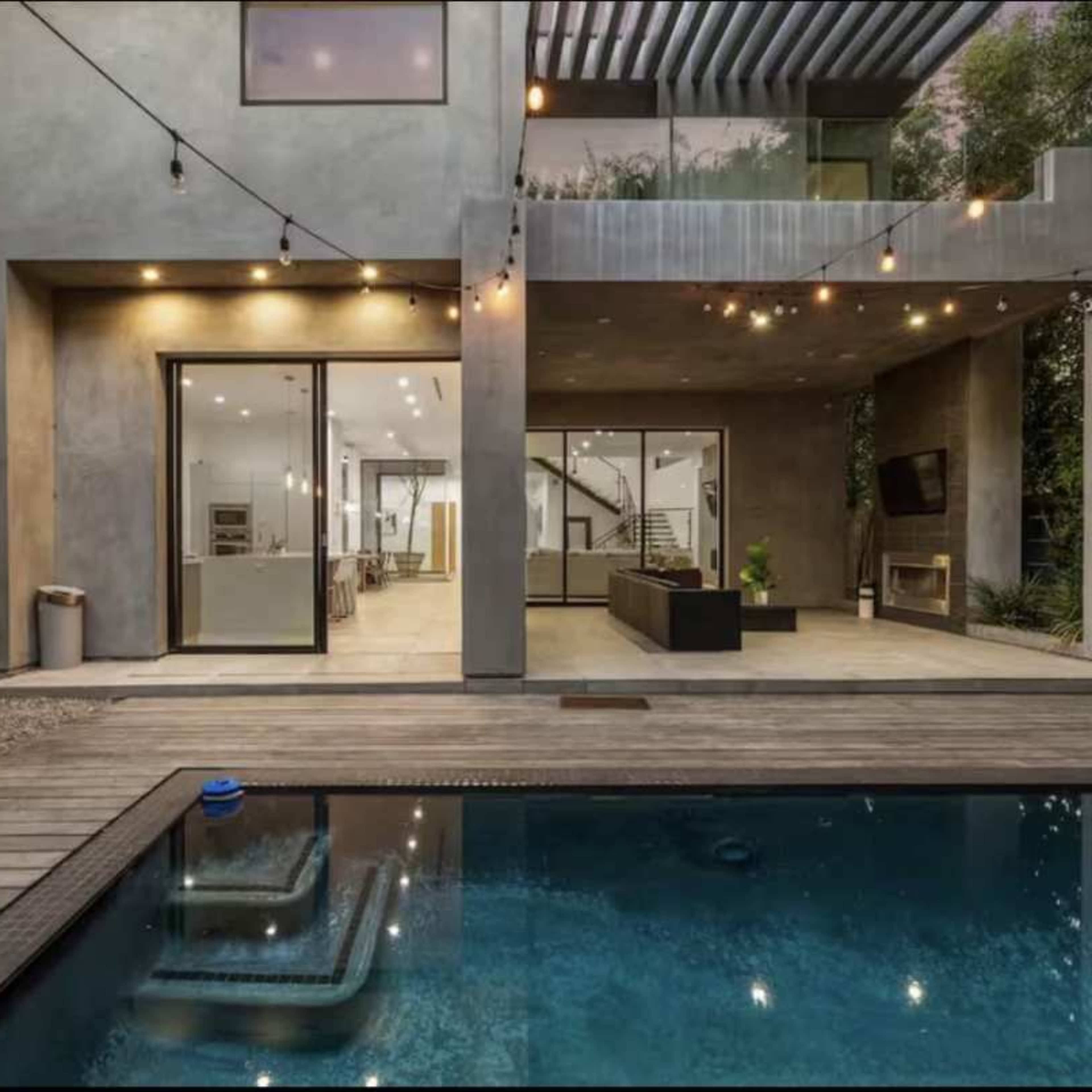 123 Rental Image in Hollywood, Los Angeles, CA