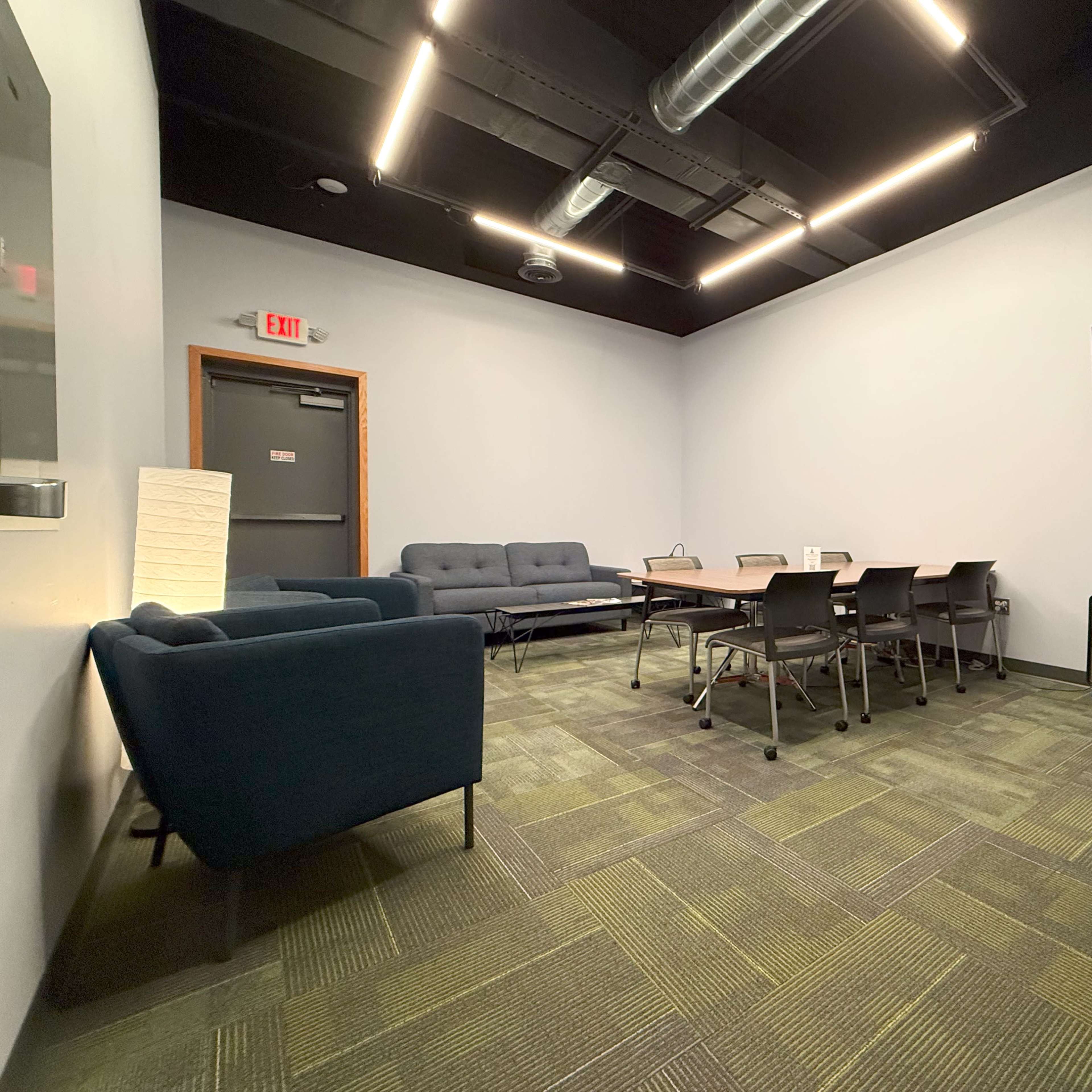 Meeting / Editing Space Image in Northview Heights, Grand Rapids, MI