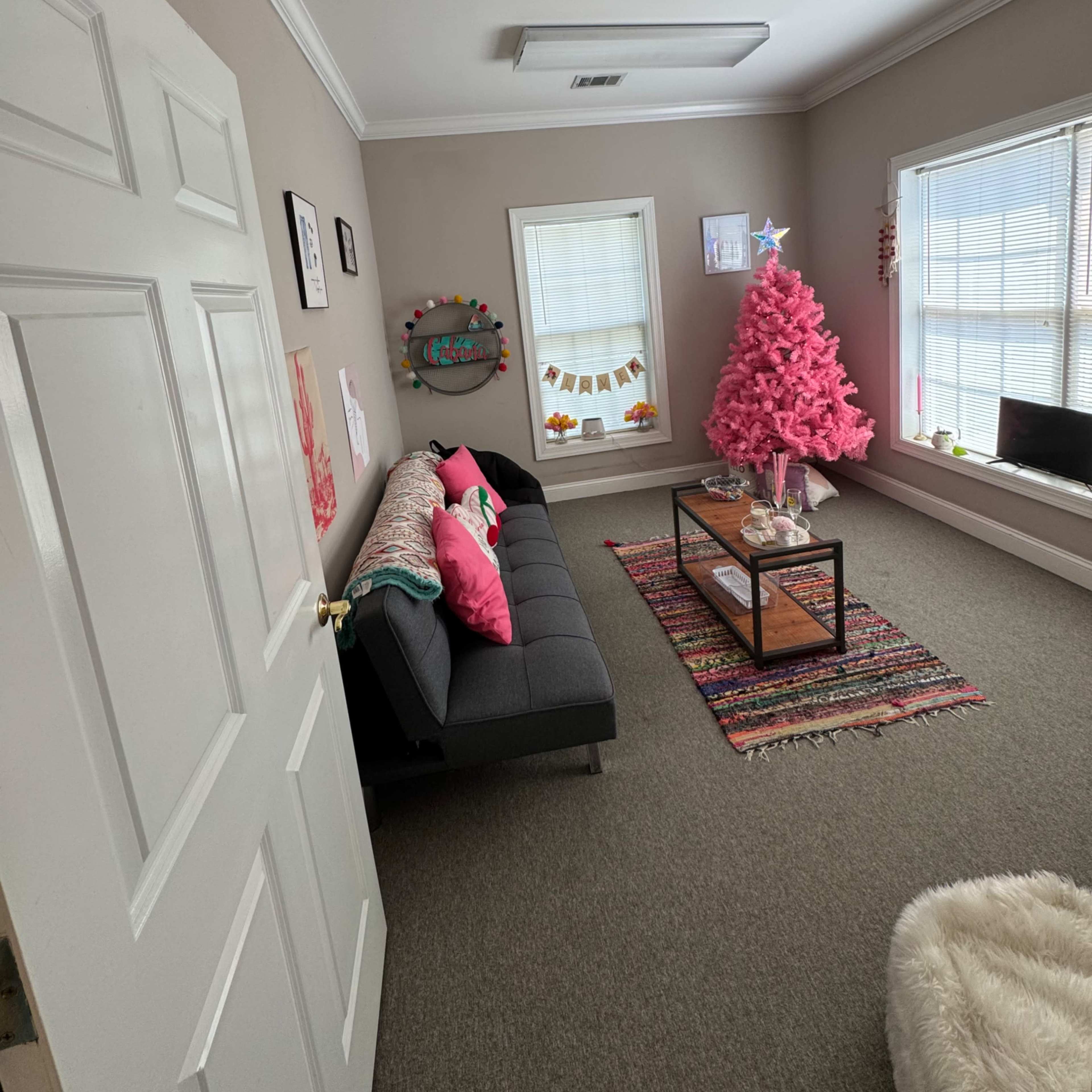 Pink Tree Studio – TikTok, Podcast & Photo Ready Image in Georgetown, Savannah, GA