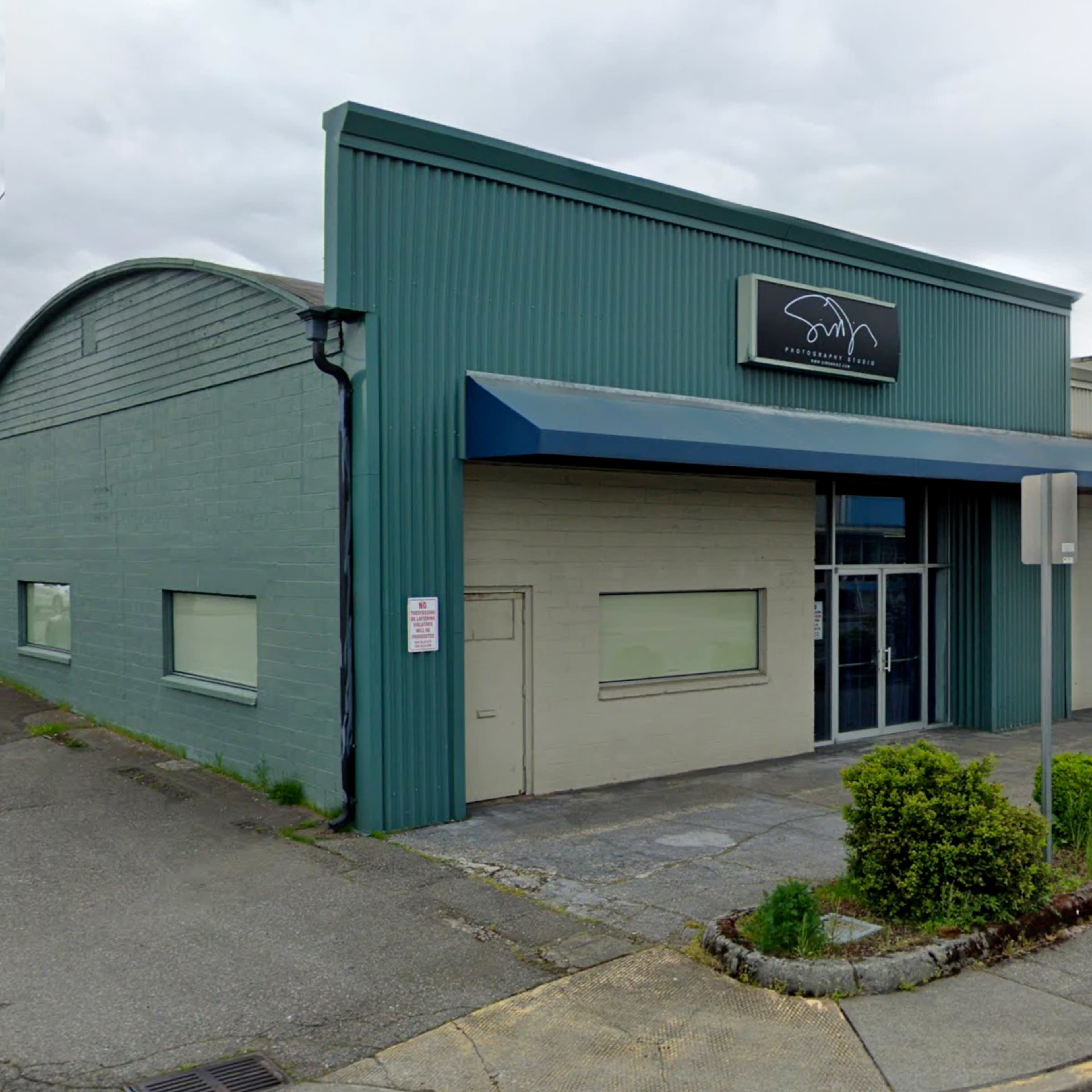 Simon Diez Photography Studio Image in Marysville, Marysville, WA