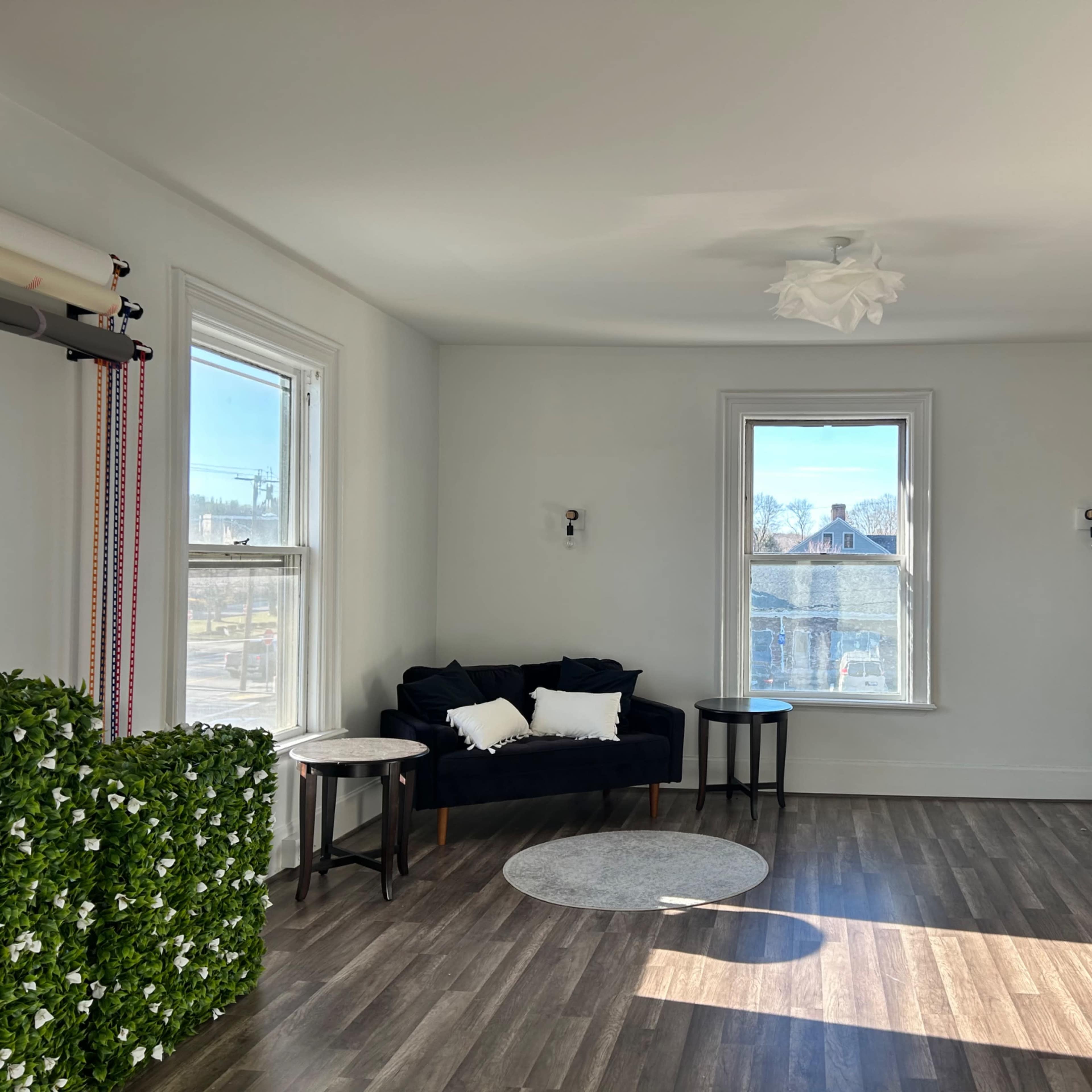 Modern Suburban Studio Image in Greenville, Smithfield, RI
