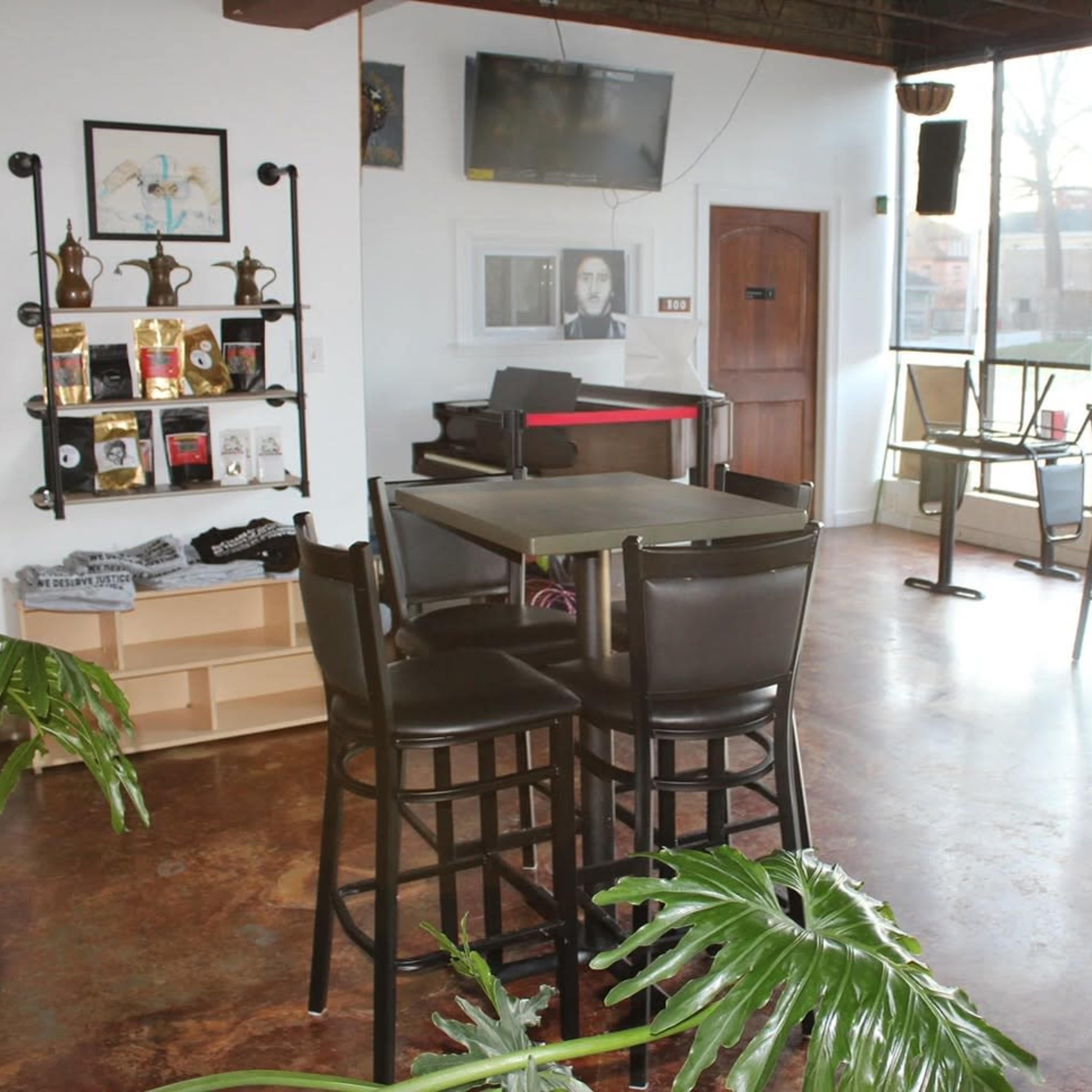 Cafe & Event Space Image in Manheim Park, Kansas City, MO