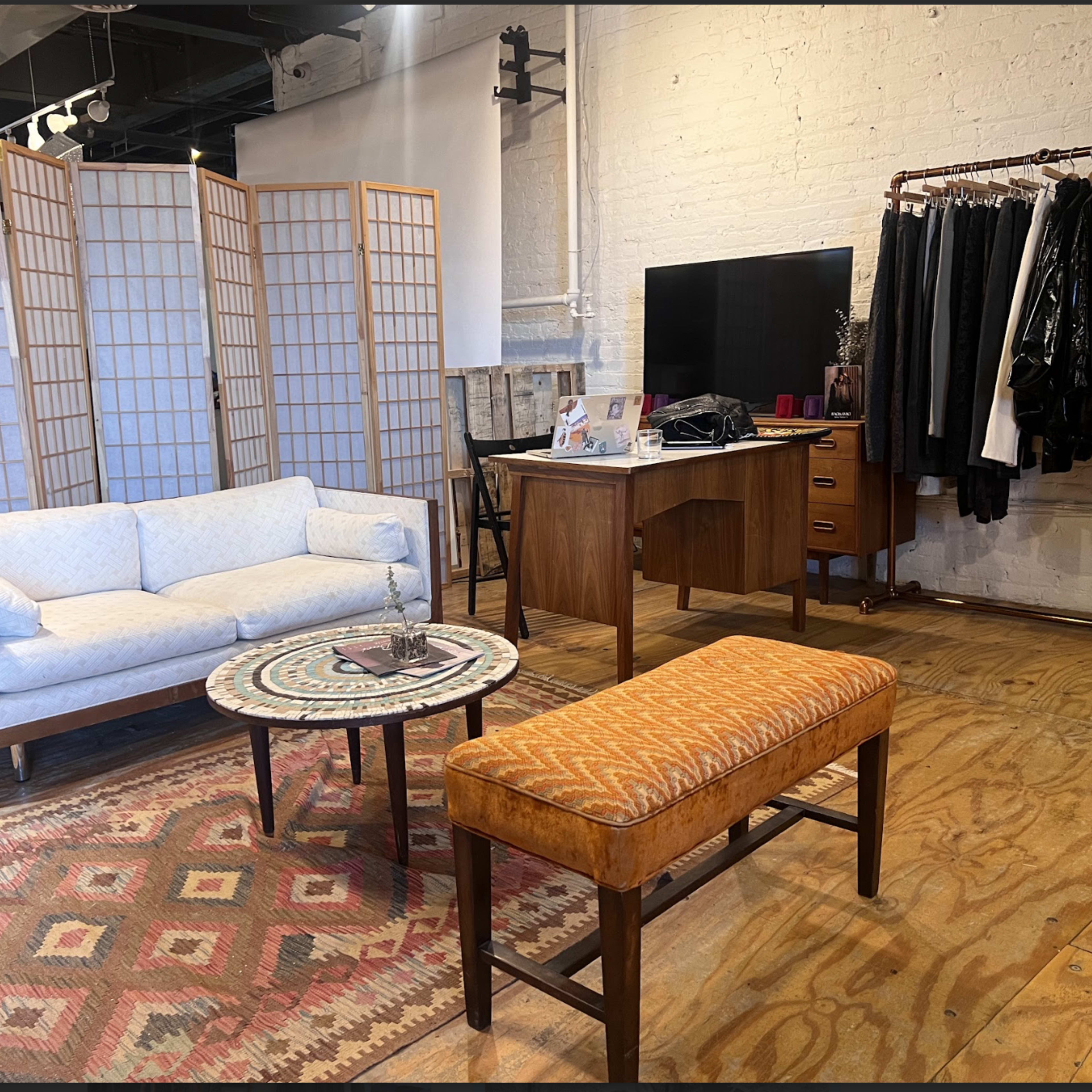 DUMBO- ground level open creative space studio with Italian made sample store attached Image in Dumbo, Brooklyn, NY