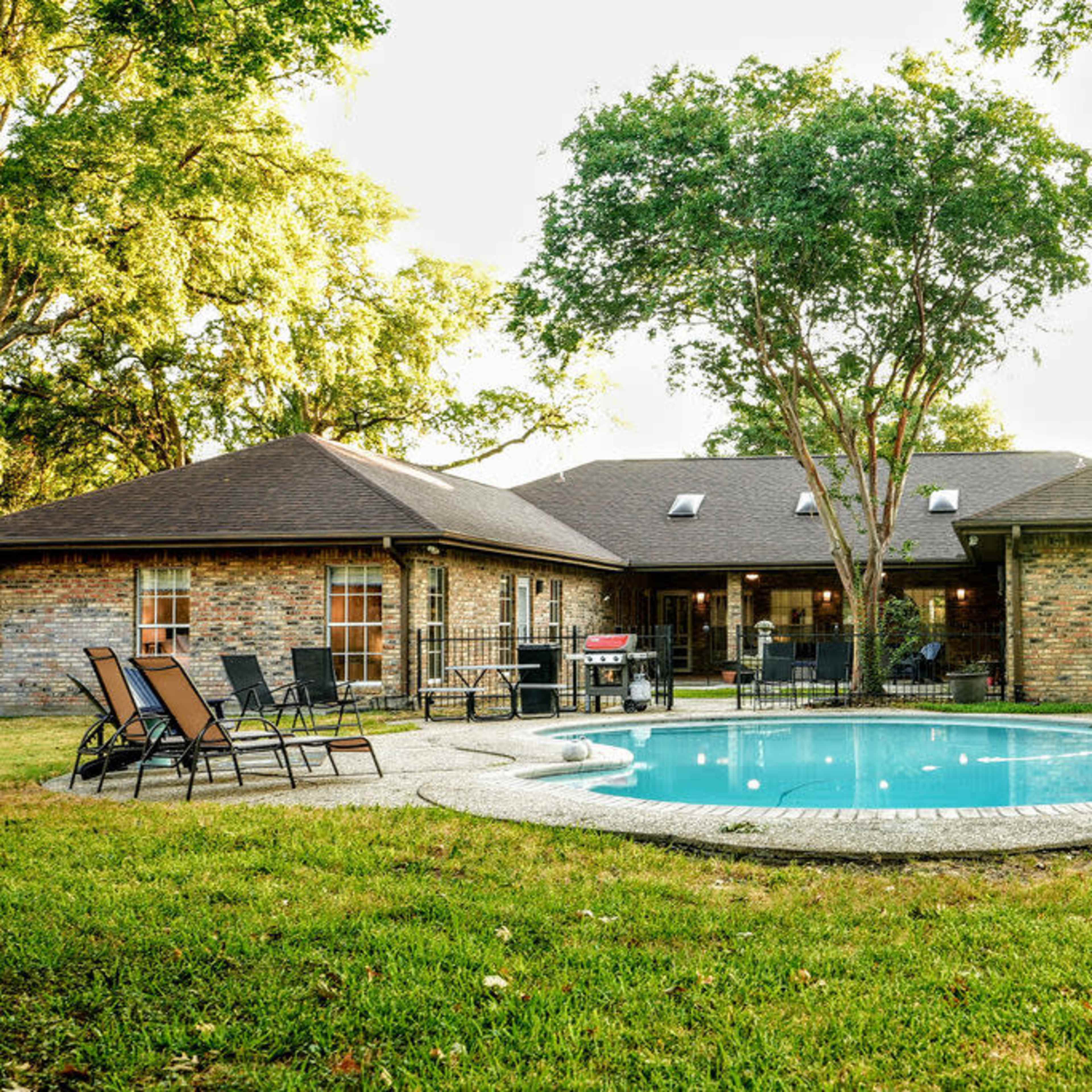 The Art House with Pool Image in Lockhart, Lockhart, TX