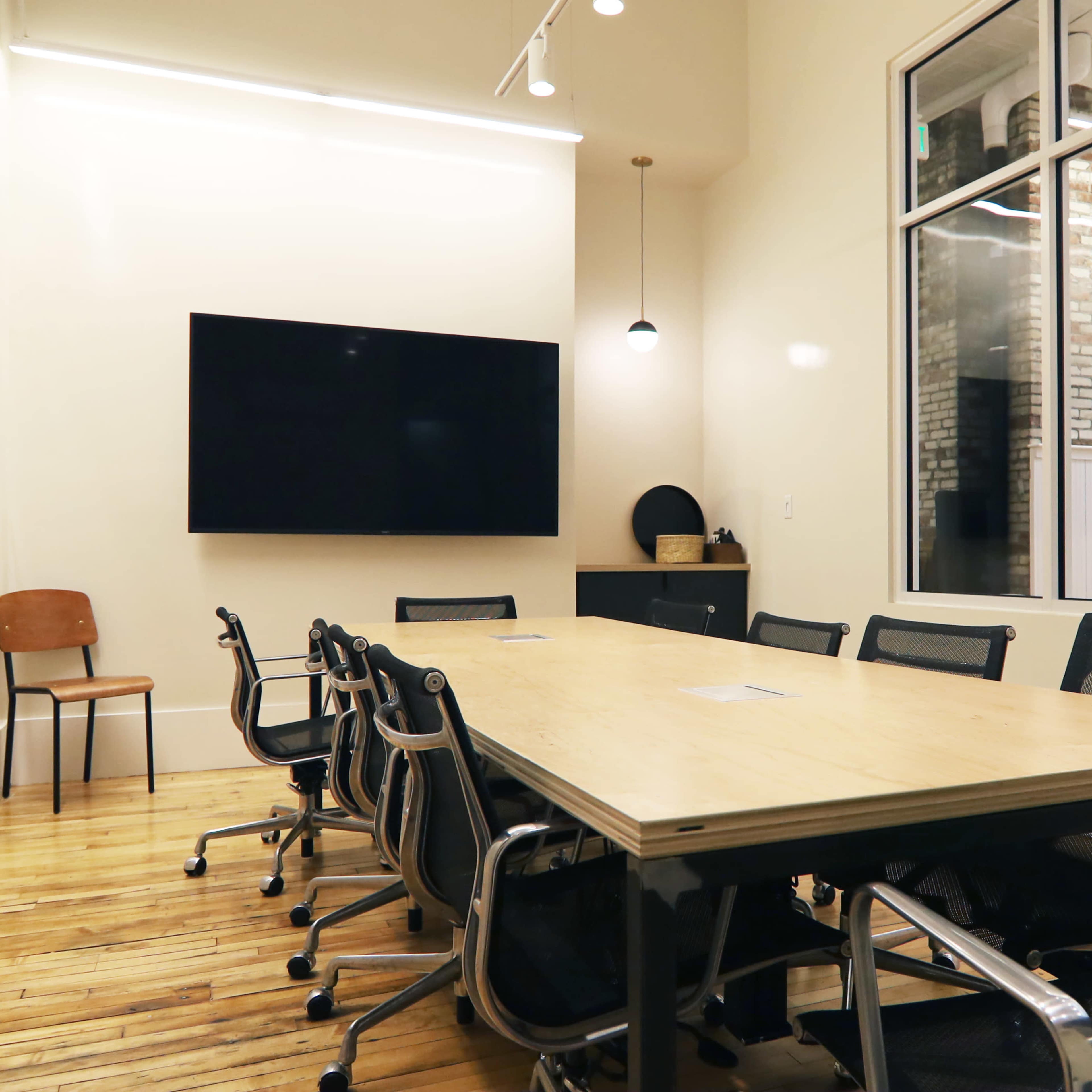Stylish, Gorgeous Meeting Room in Cool Boston Location Image in Jamaica Plain, Boston, MA