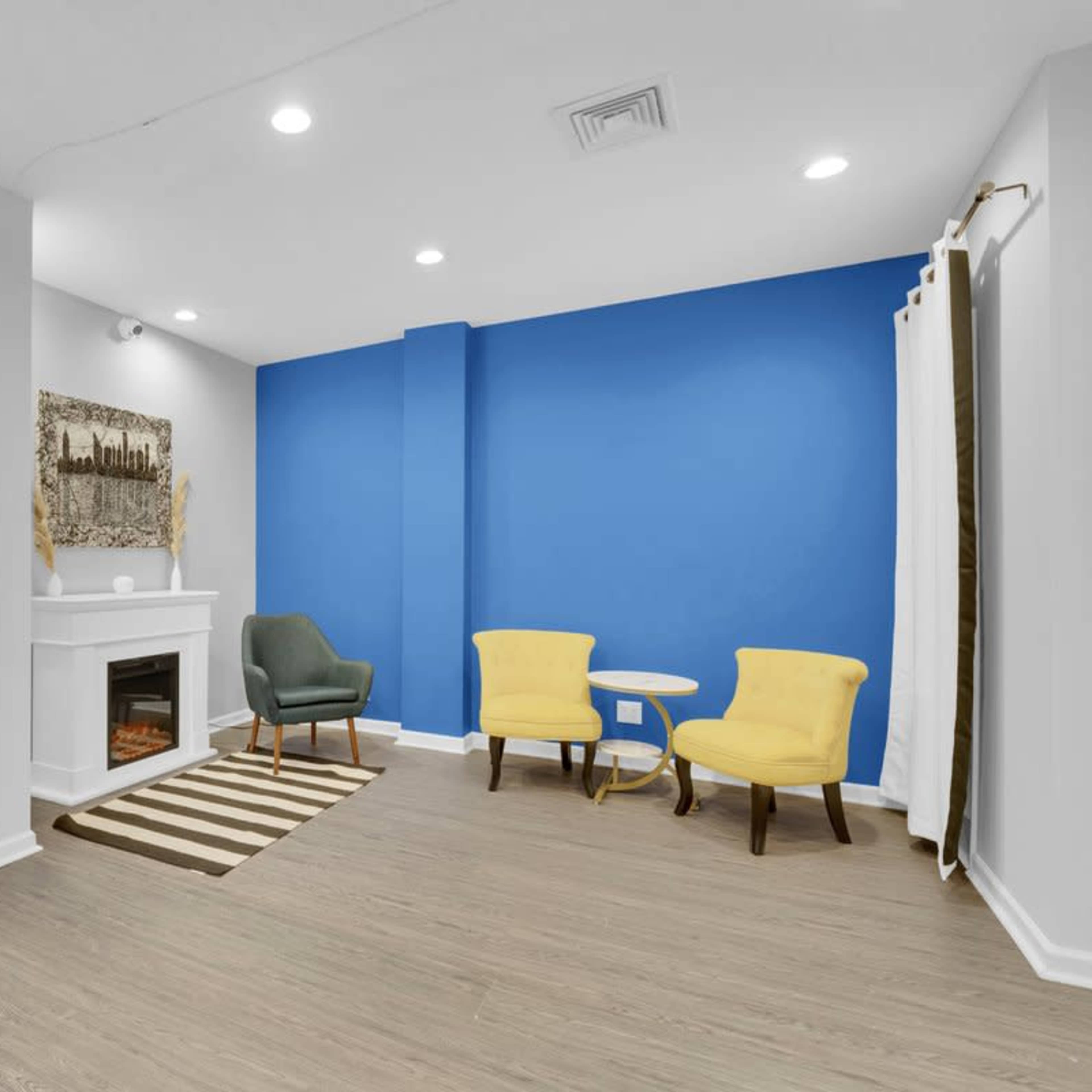 Event Space for Rent: Cozy & Versatile Venue Image in Richmond Hill, Queens County, NY