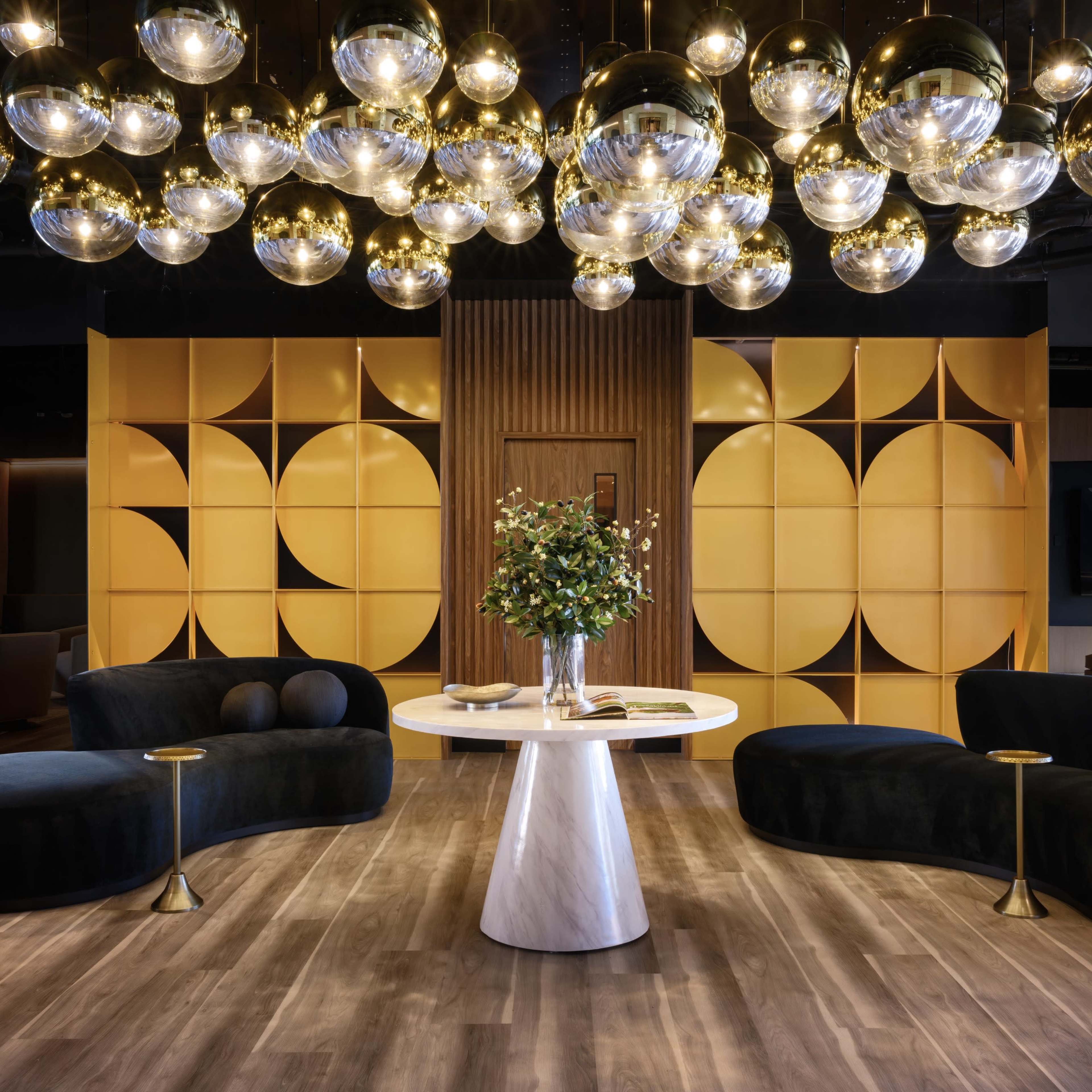 Club Lounge Image in Downtown Oakland, Oakland, CA