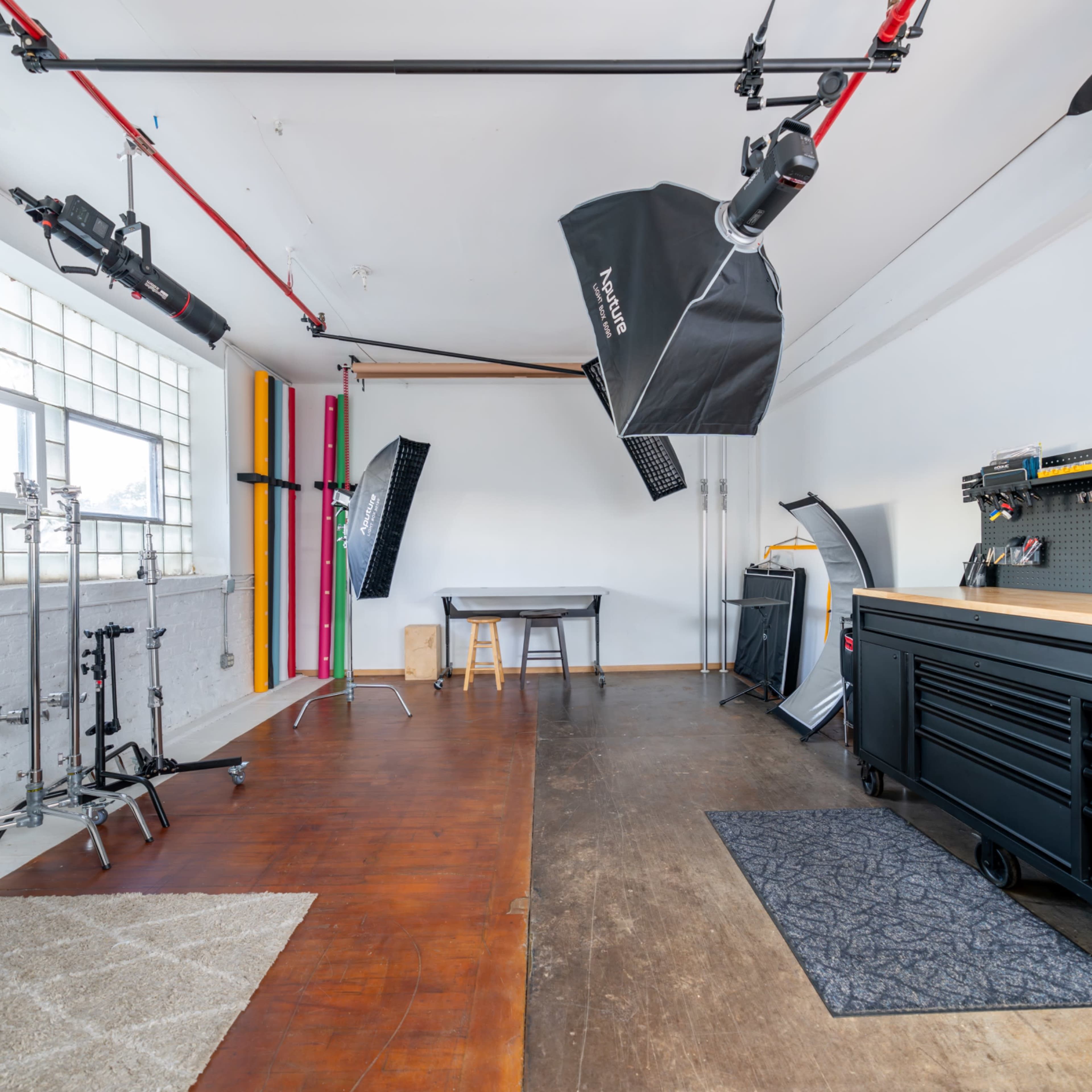 Logan Square Photo Studio Image in Hermosa, Chicago, IL
