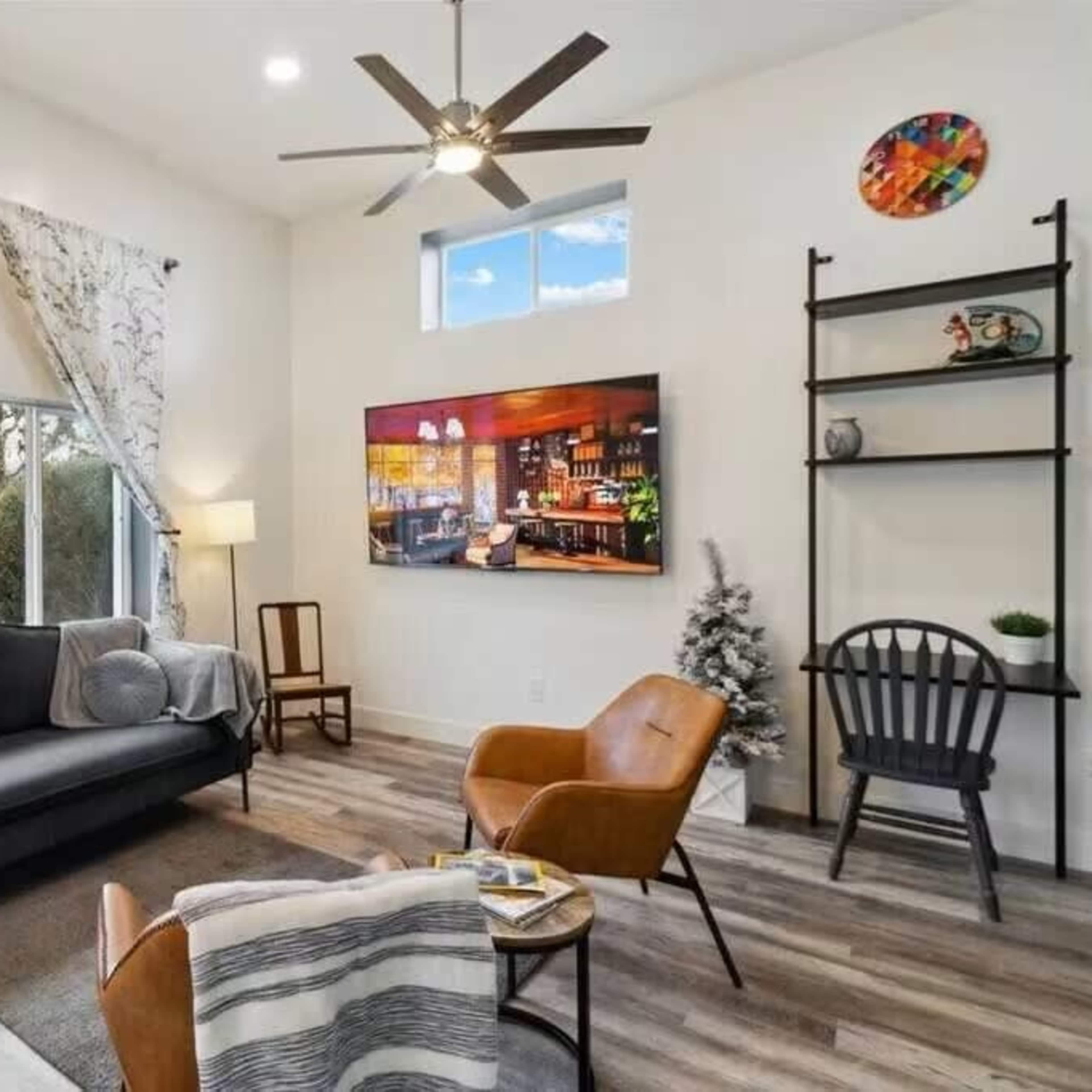 Gaming Meeting Event Space Image in Encanto Village, Phoenix, AZ