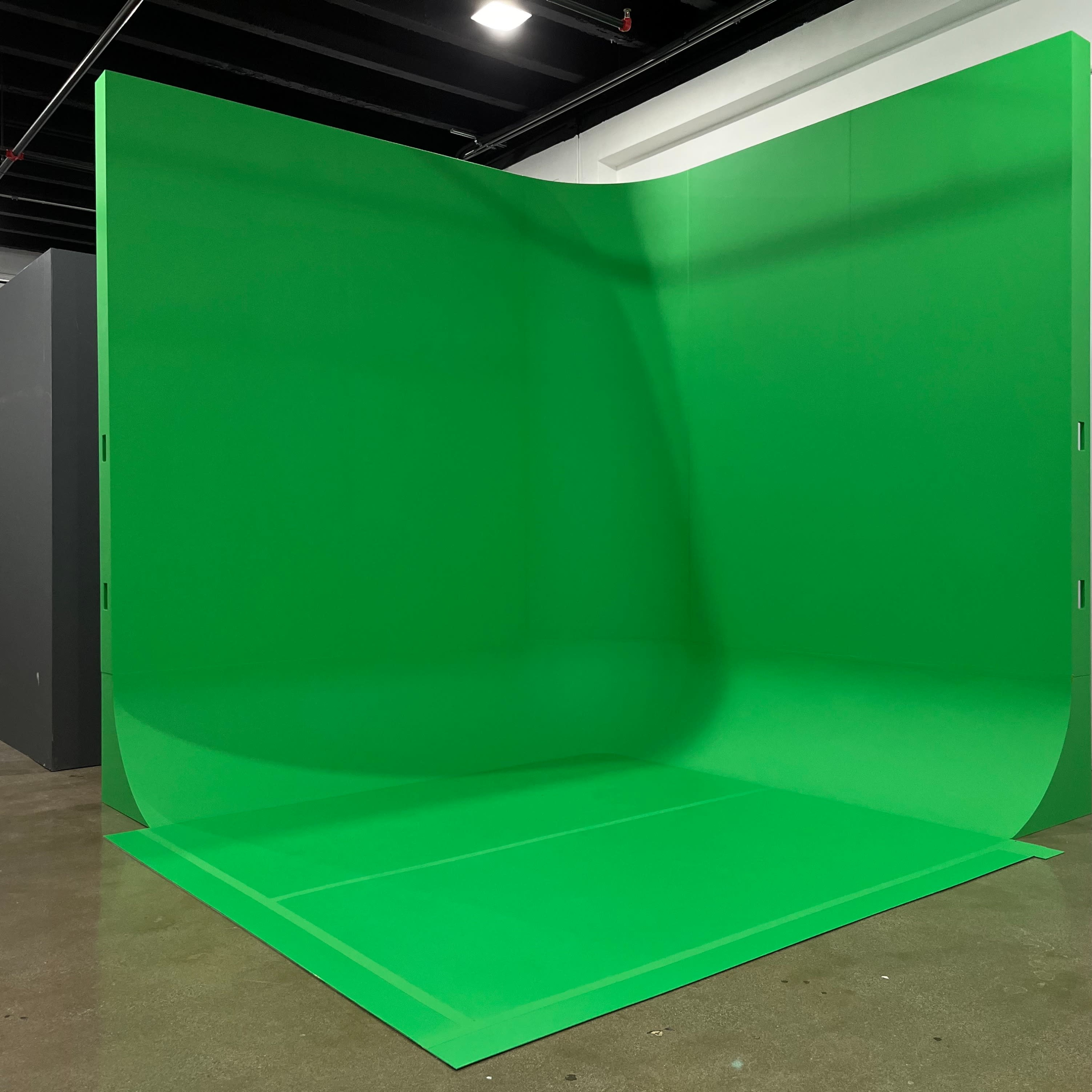 Katapult Studios - Green Cyc, Photo, video, film - Flexible layout Image in Central LA, Los Angeles, CA
