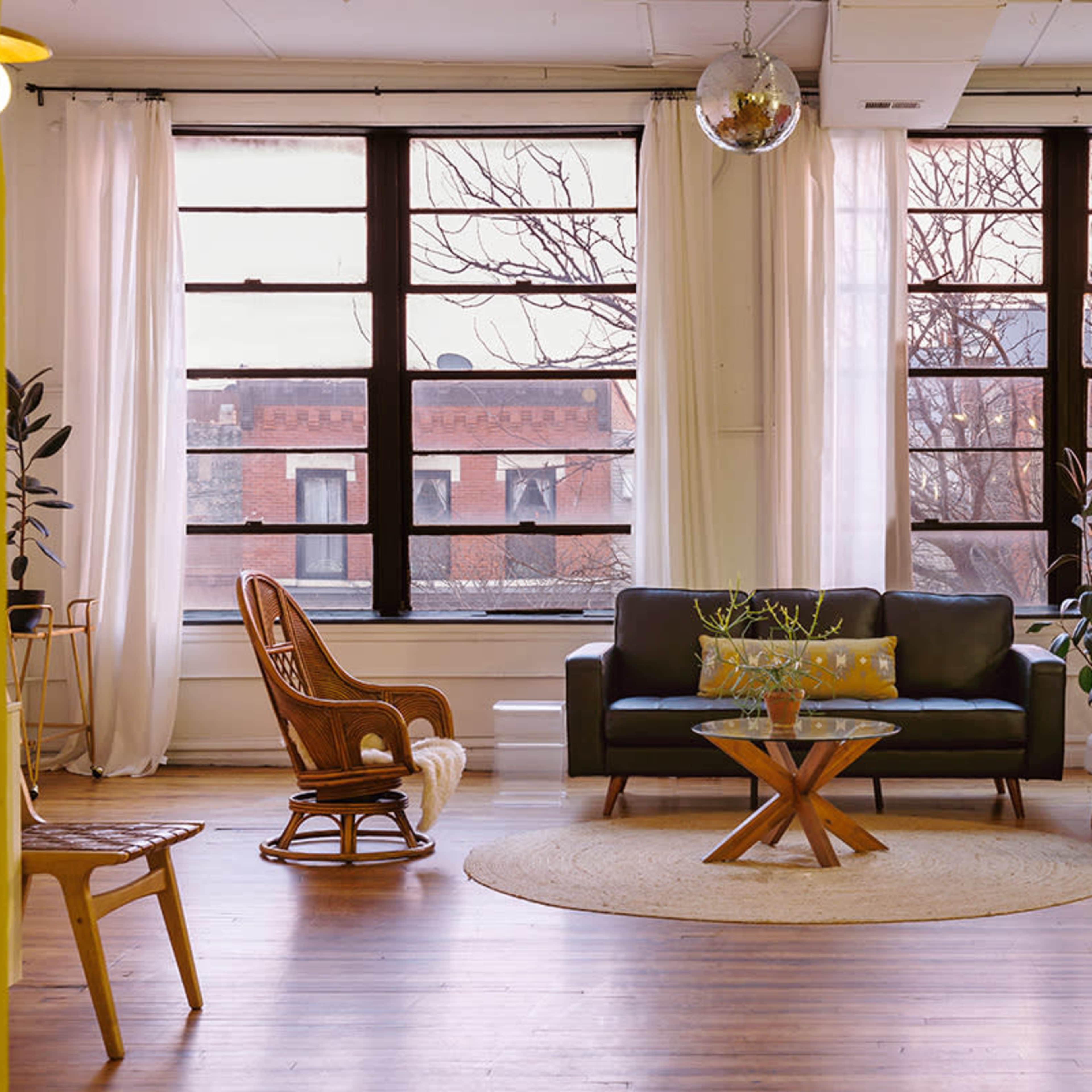 East Side Space for your next Meeting Image in West Town, Chicago, IL