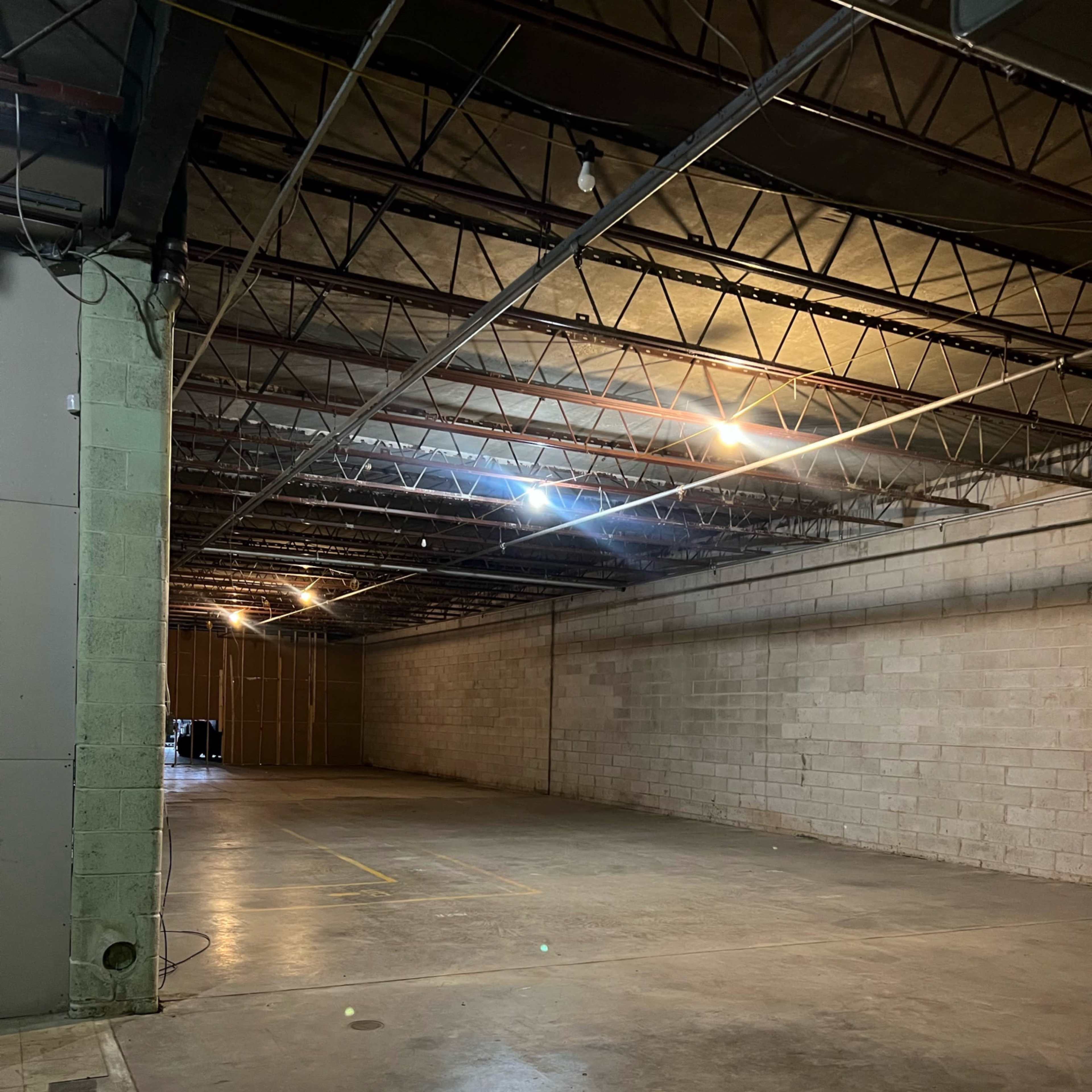 "Versatile 3,500 Sq Ft Warehouse Space in Brooklyn – Endless Possibilities at an Amazing Price!" Image in Ridgewood, Queens County, NY