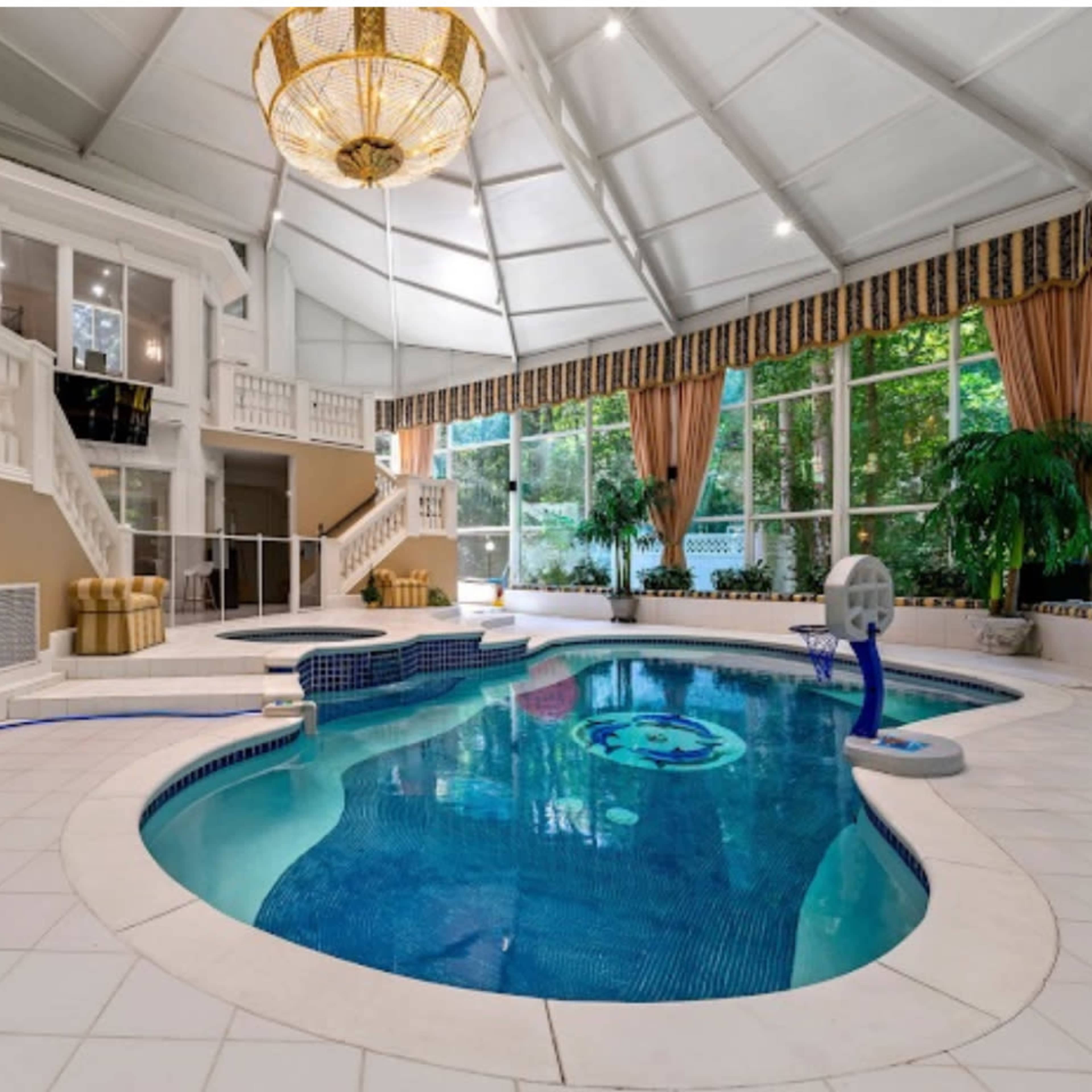 The Royal Palace of Atlanta Image in Midwest Cascade, Atlanta, GA