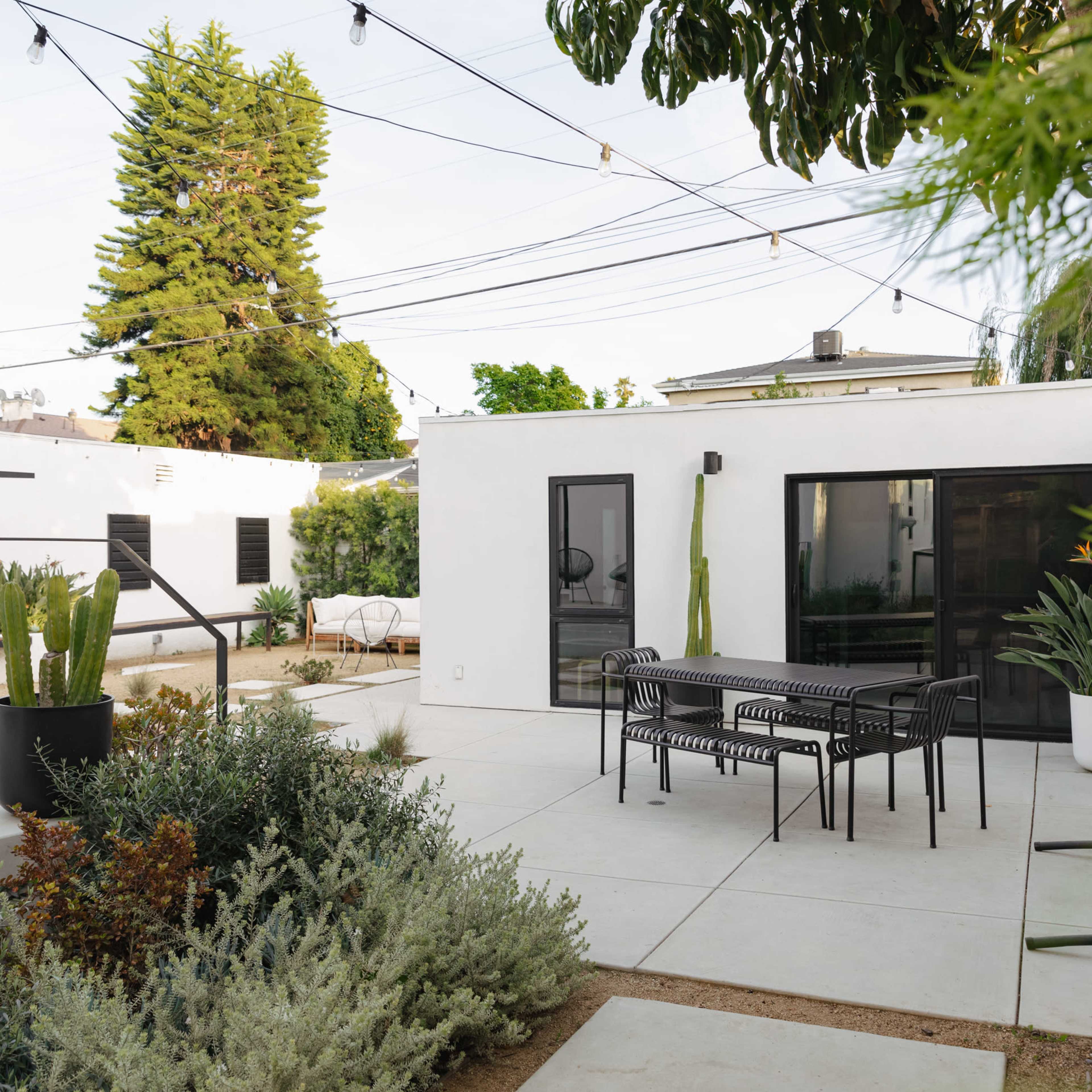 Bright, Modern Studio with private desert style backyard Image in Northeast Los Angeles, Los Angeles, CA