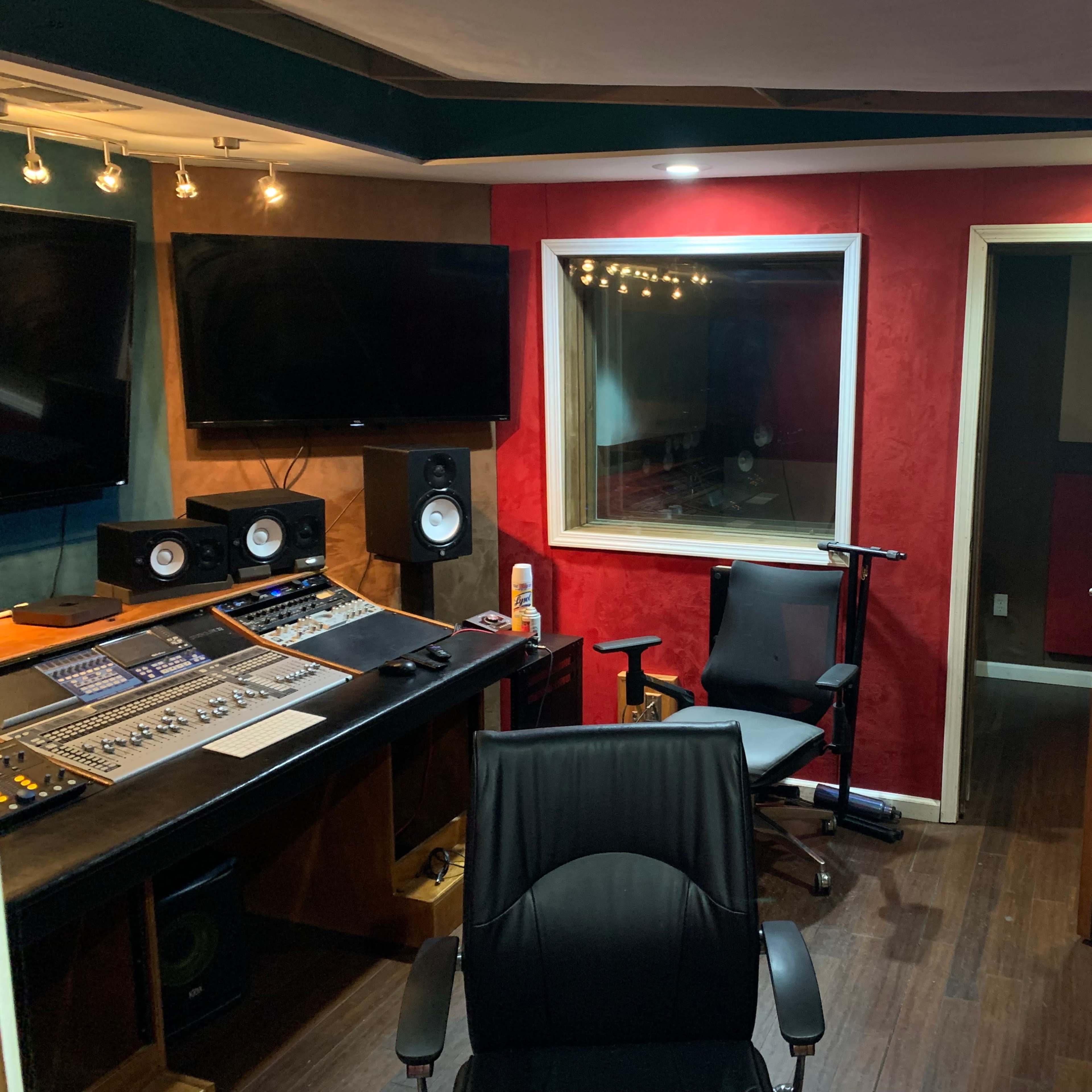 Real Live Studios Image in Buckhead, Atlanta, GA
