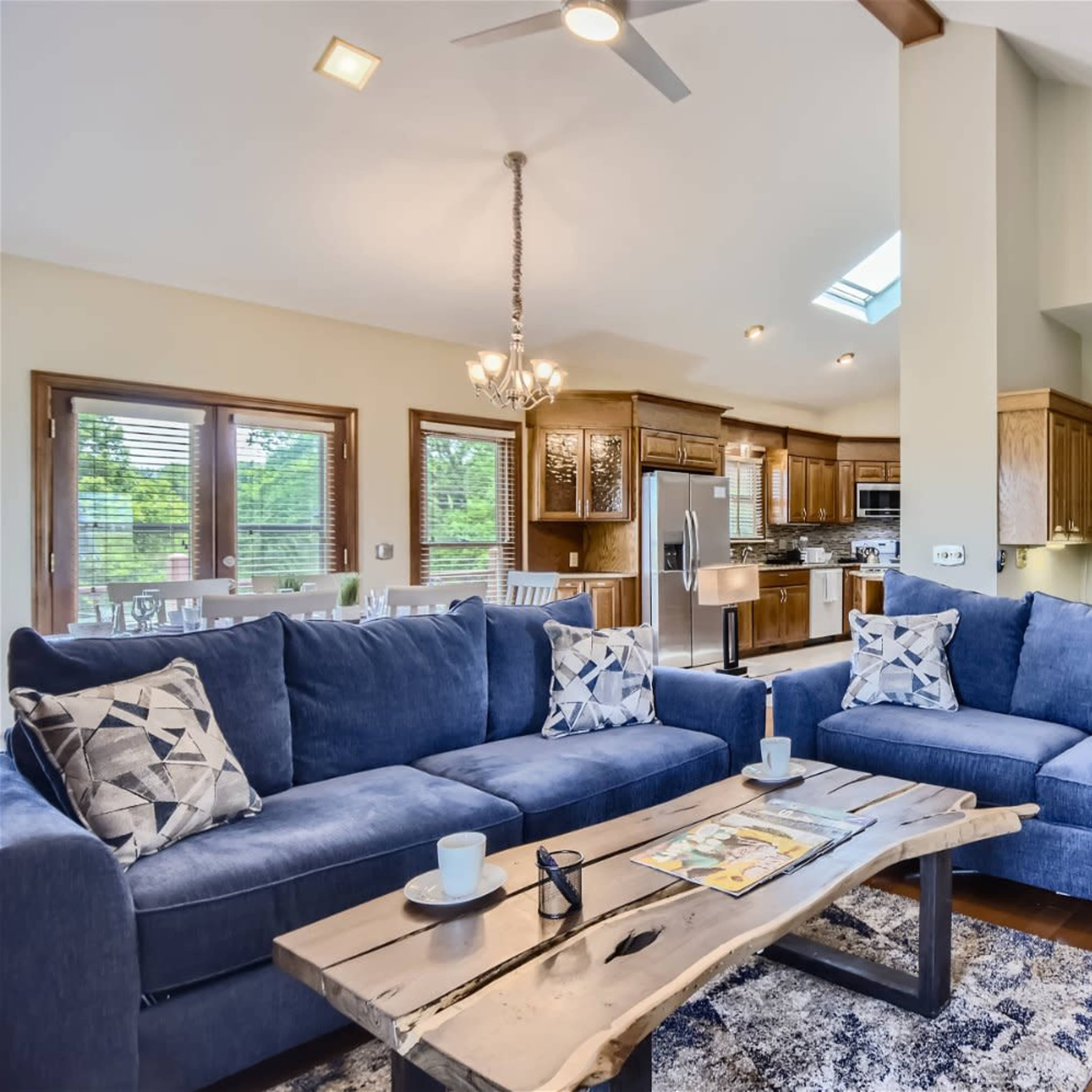 5 Acre 2500 SQFT Country House Near Nashville! Image in , Franklin, TN