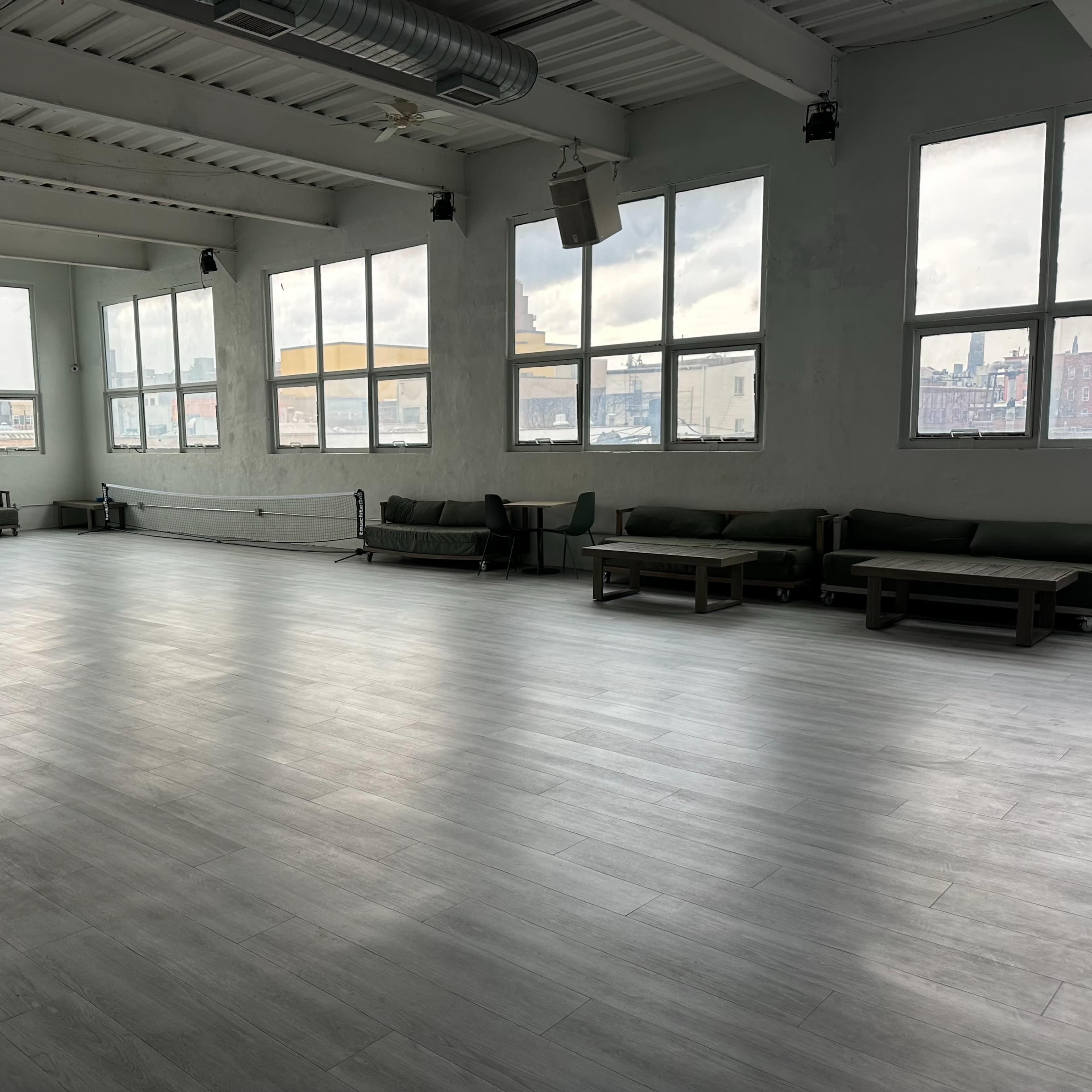 The Ten Image in East Williamsburg, Brooklyn, NY