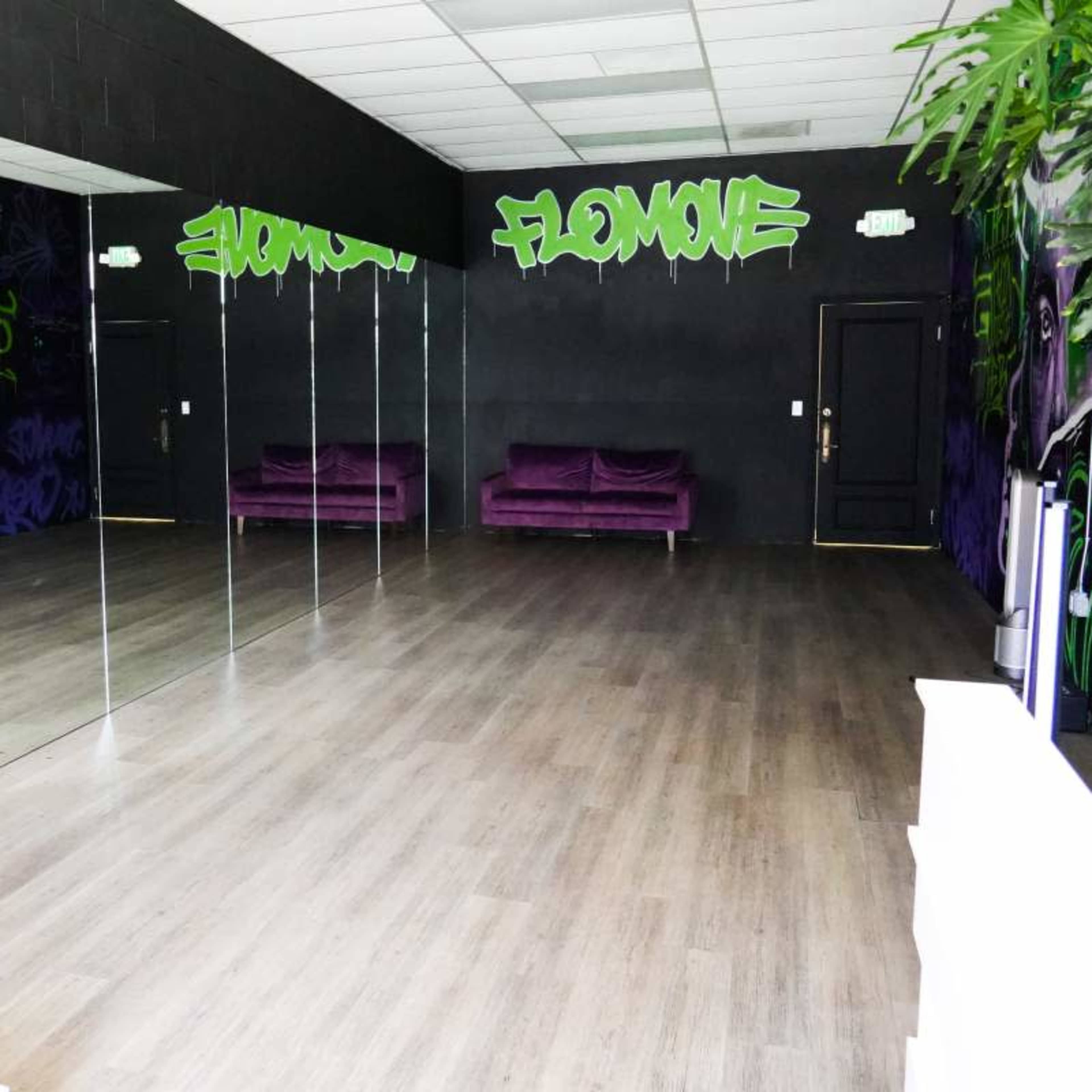Dancing Space in Studio City Image in Studio City, Los Angeles, CA