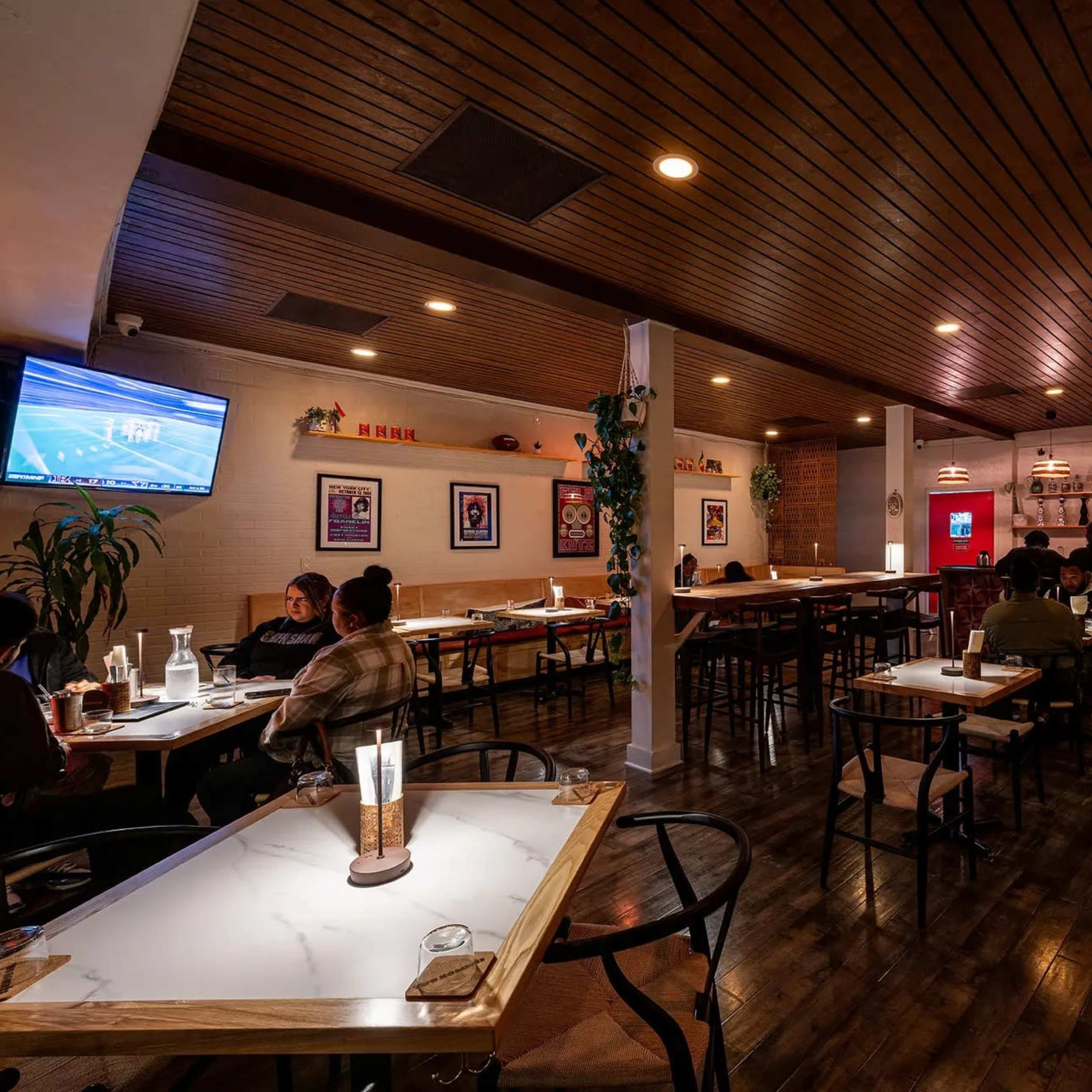 Stylish Afrocentric Restaurant Located in Inglewood Image in Inglewood, Inglewood, CA