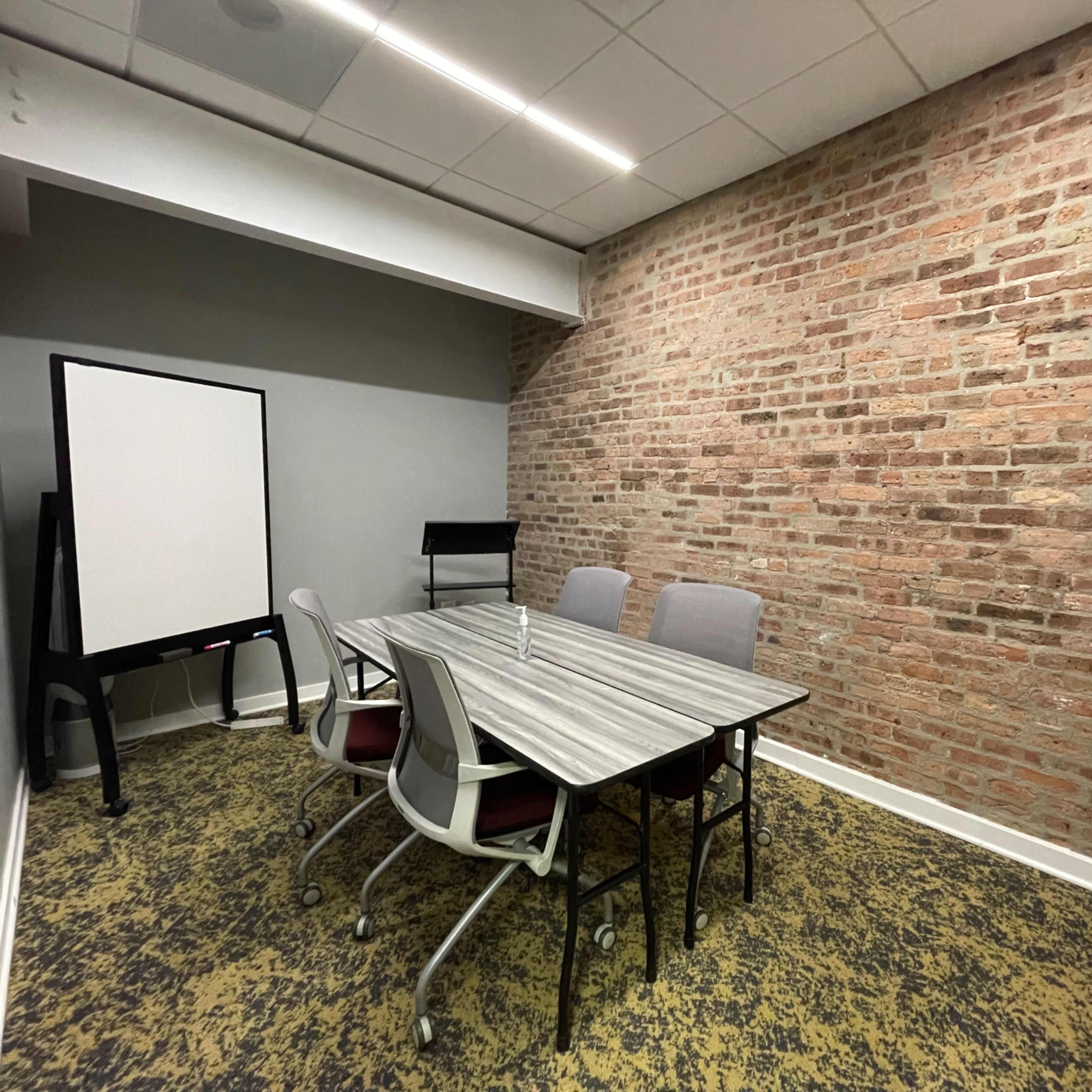 Jim and Hazel King Conference Room Image in Near South Side, Chicago, IL