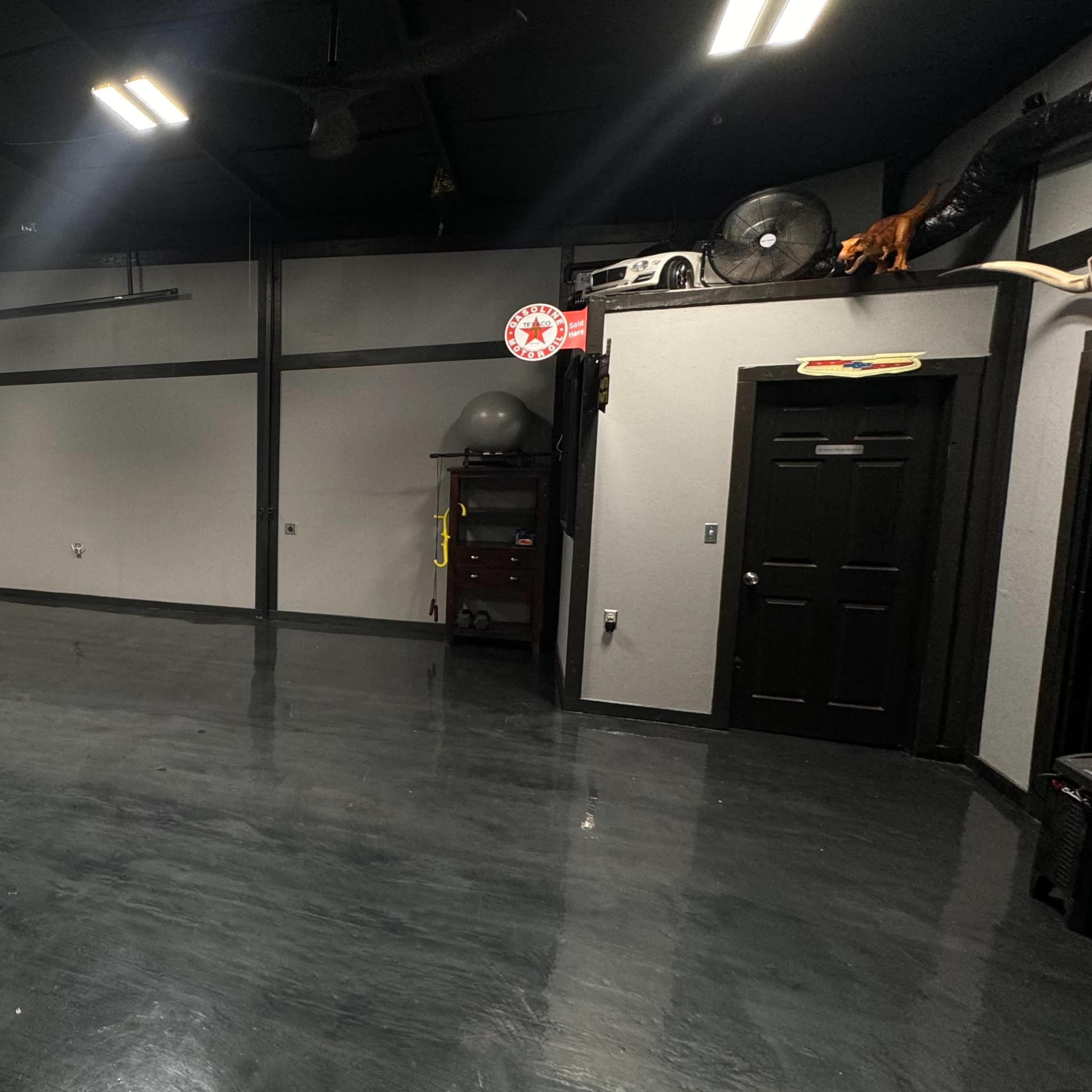 Industrial Space for Multi-Purpose use right off Highway 287 Image in , Decatur, TX