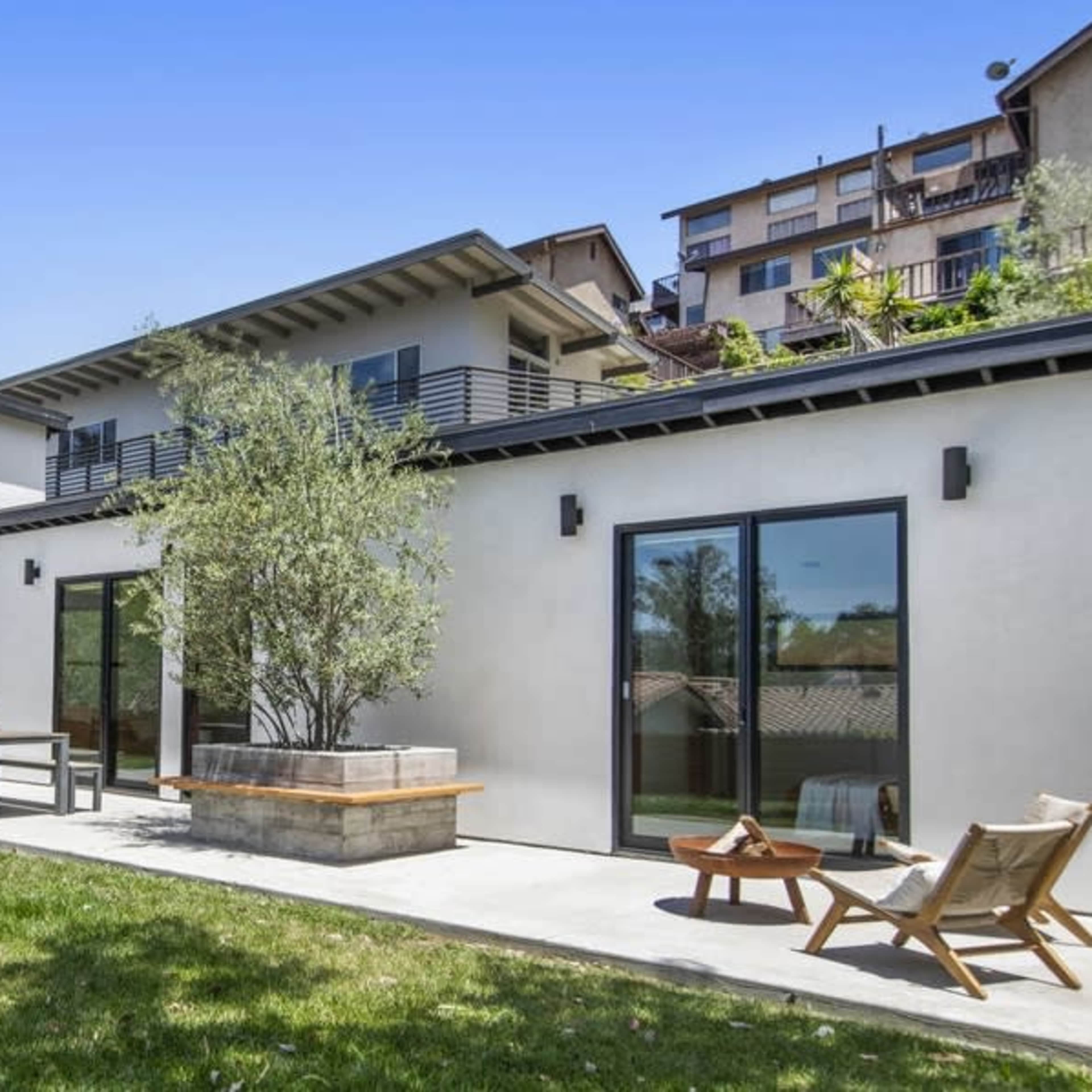 Silver Lake Single Family Home + Guest House overlooking reservoir! Image in Silver Lake, Los Angeles, CA
