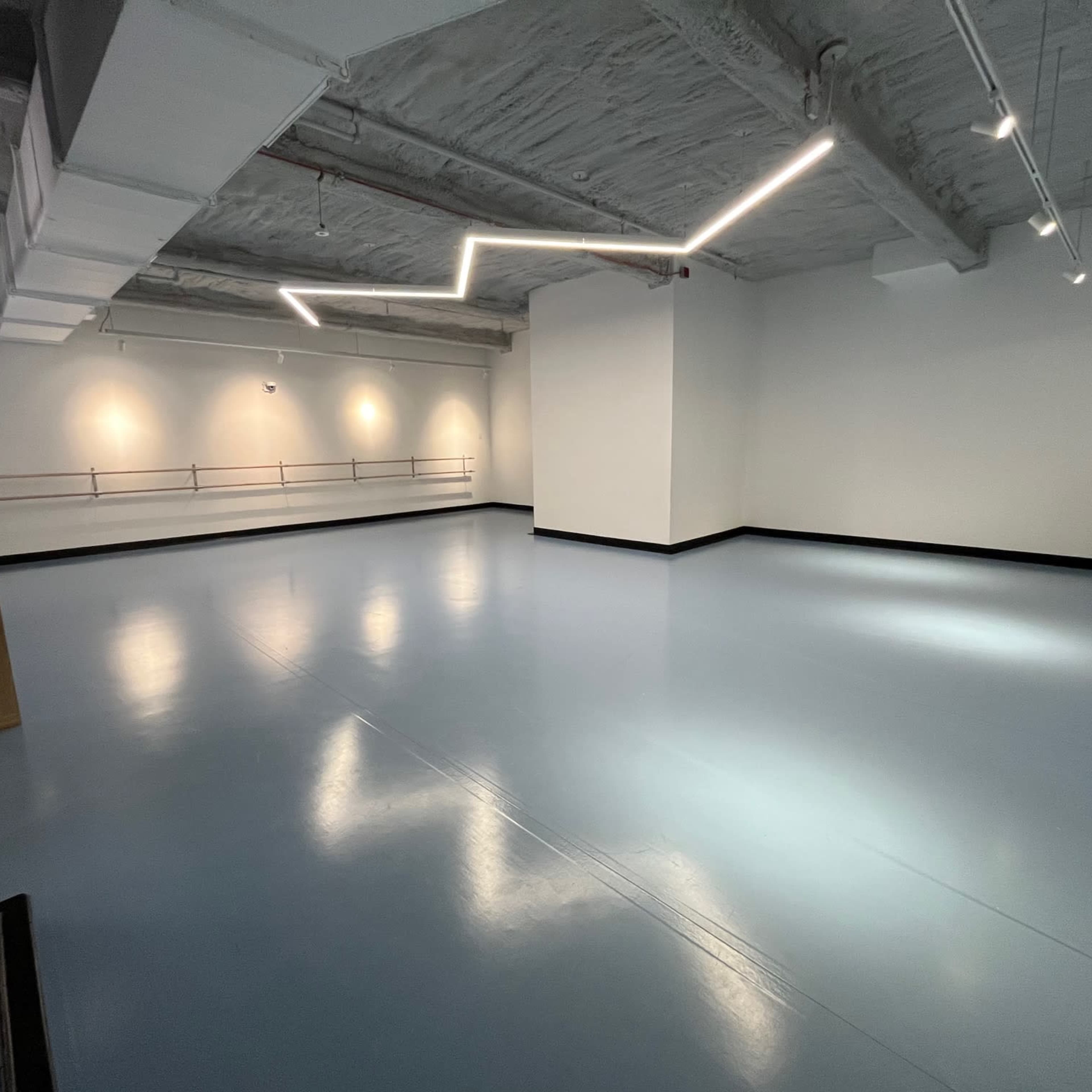 Spacious Uptown Dance Studio Image in Upper Manhattan, New York, NY