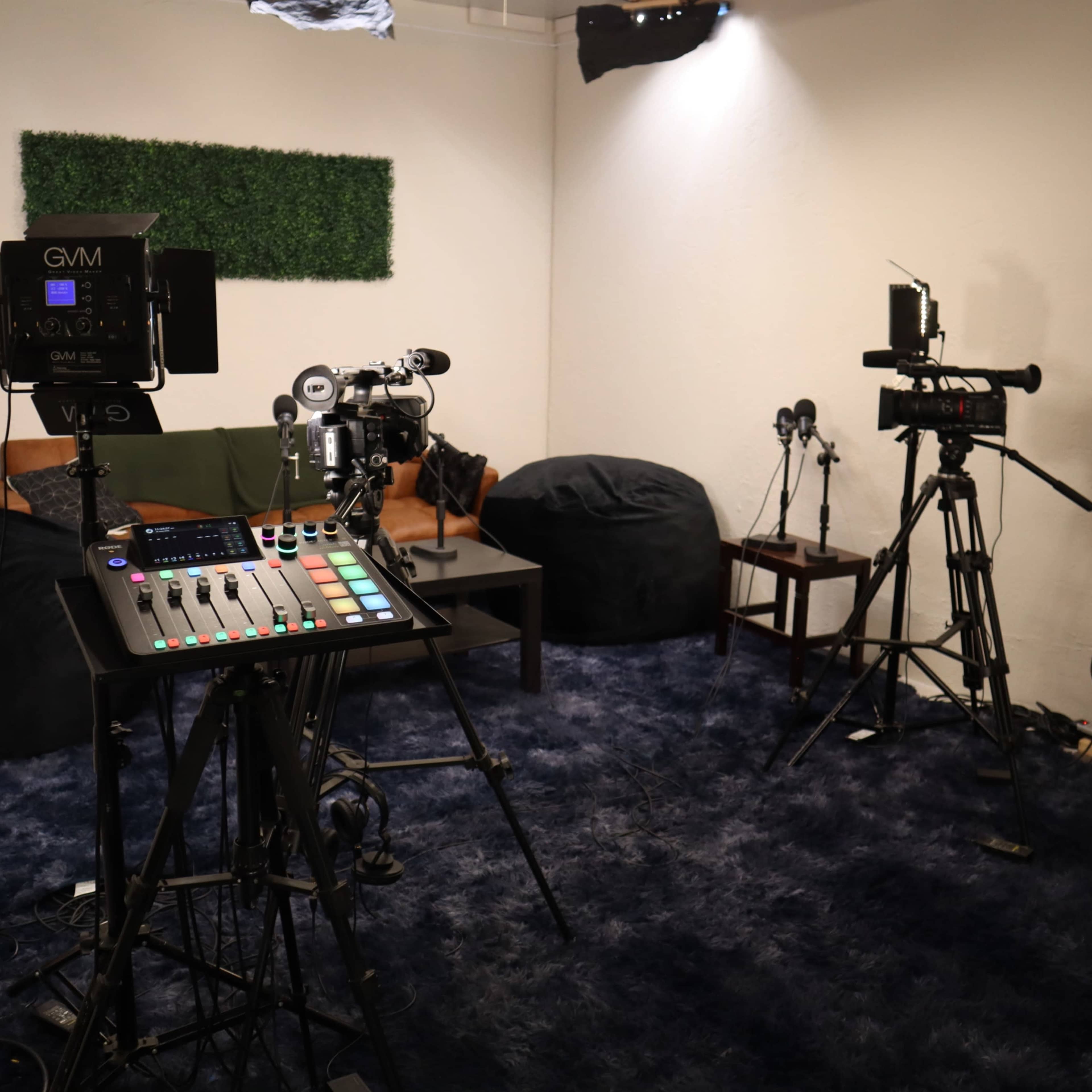 Modern Video Podcast Studio With Audio and Video Equipment Image in Southeast Anaheim, Anaheim, CA
