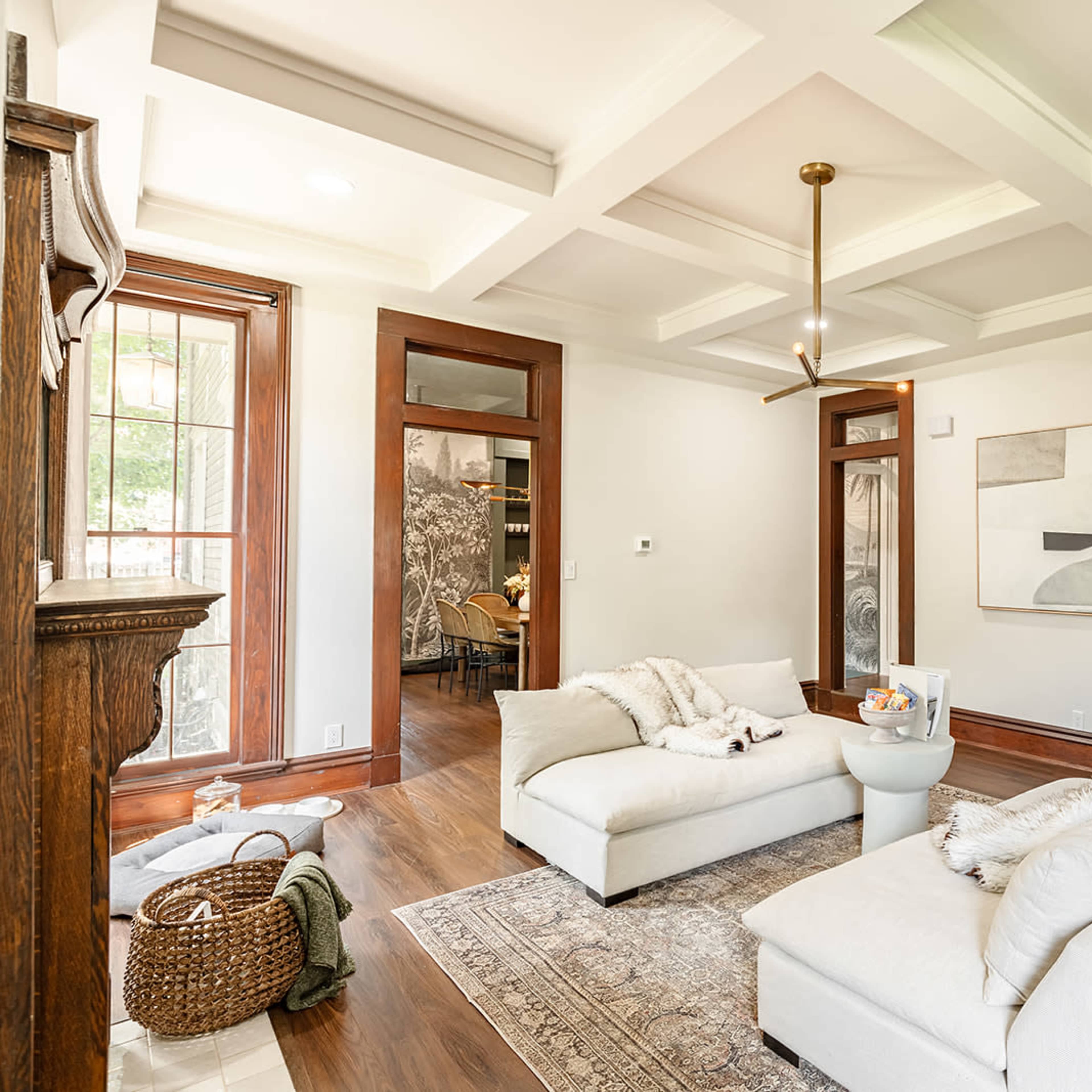 Downtown Designer Single Family House with Outdoor Space Image in Oregon, Dayton, OH