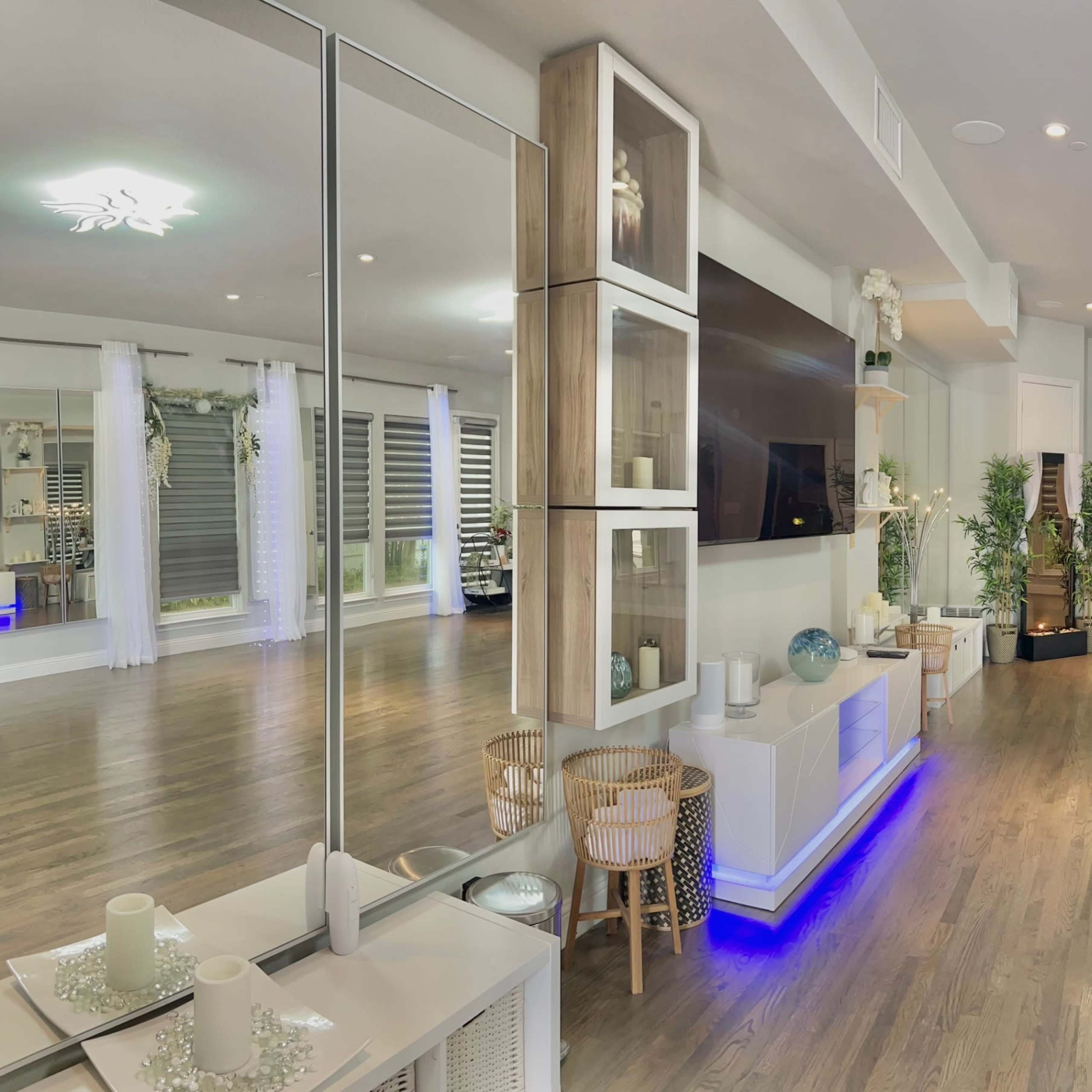 Cozy Suburban Multi-Purpose Studio Image in Coppell, Coppell, TX