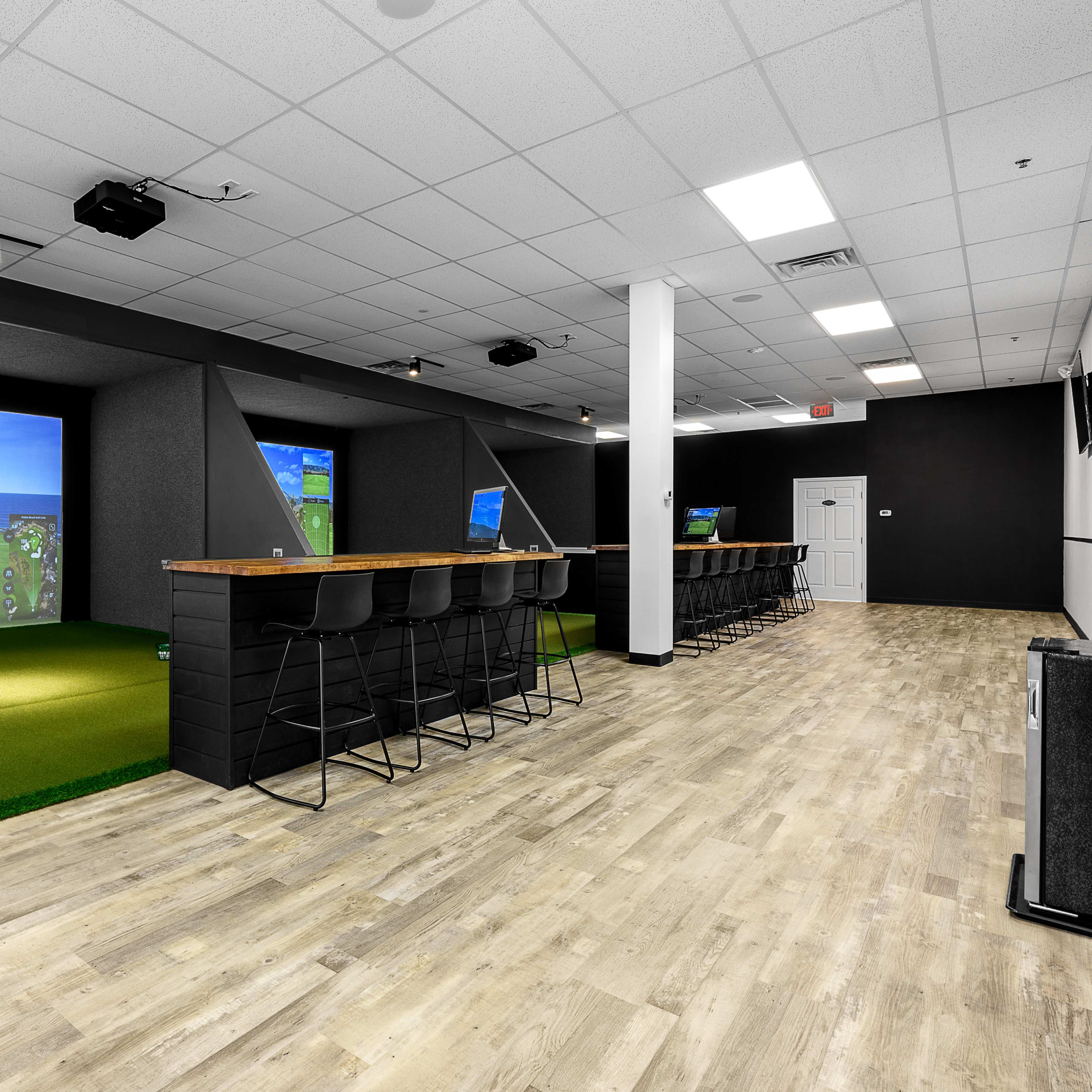 Golf Simulator Event Lounge Space in Cinnaminson Image in Cinnaminson, Cinnaminson, NJ