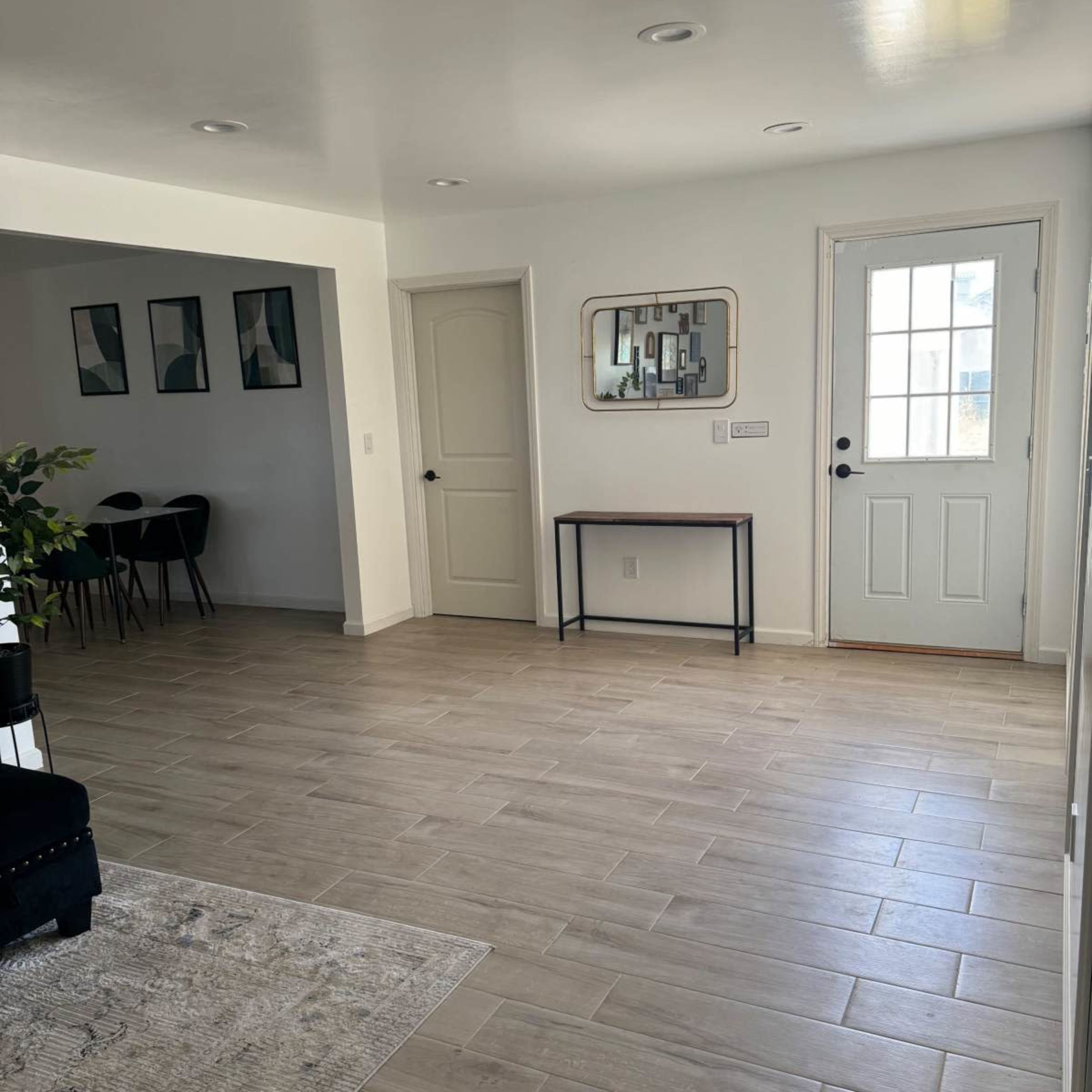 Luxurious Inglewood Hideout Image in Inglewood, Inglewood, CA