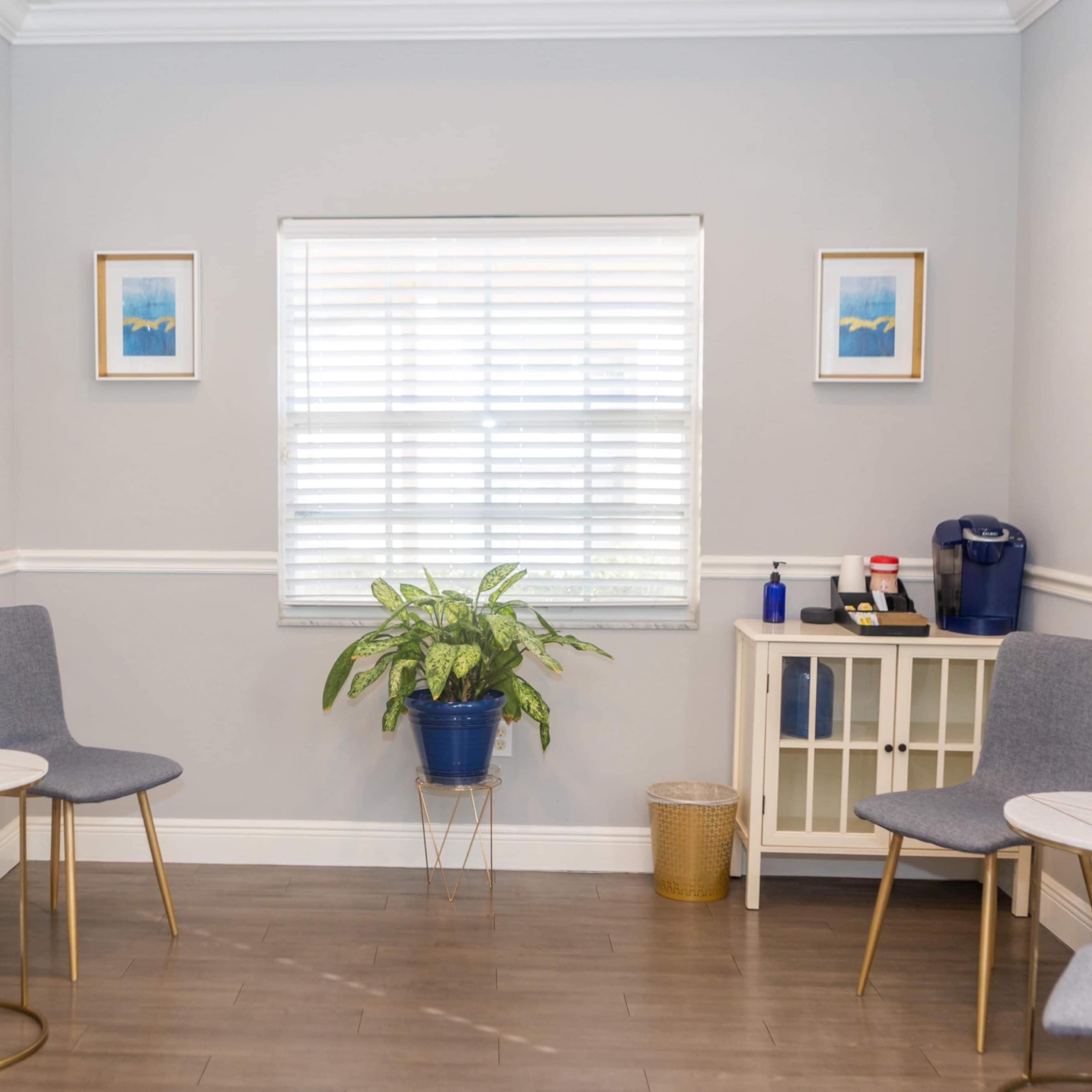 Tampa Medical Office Exam Rooms For Rent Image in University, Tampa, FL