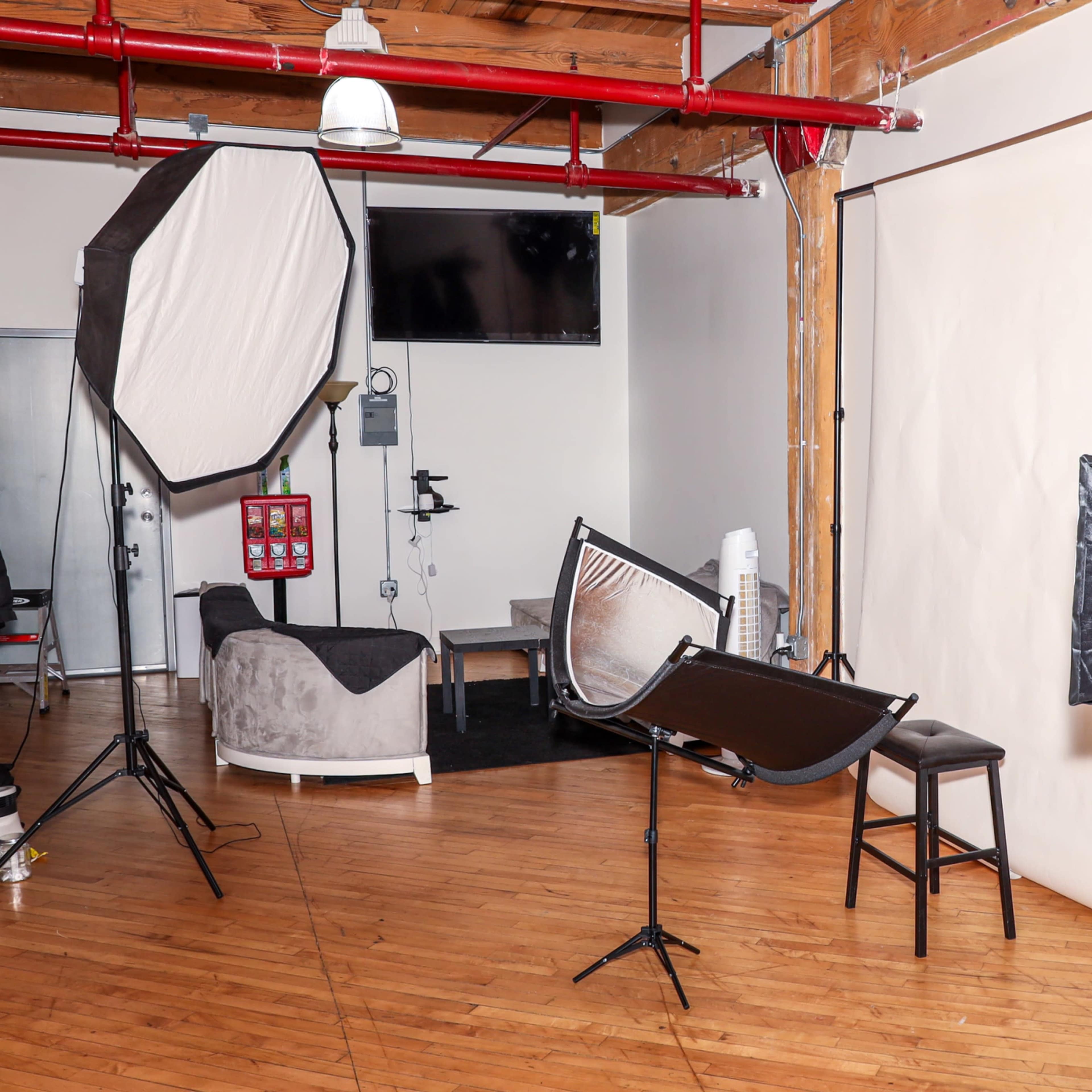 Spending On Vending Studios Image in Lower West Side, Chicago, IL