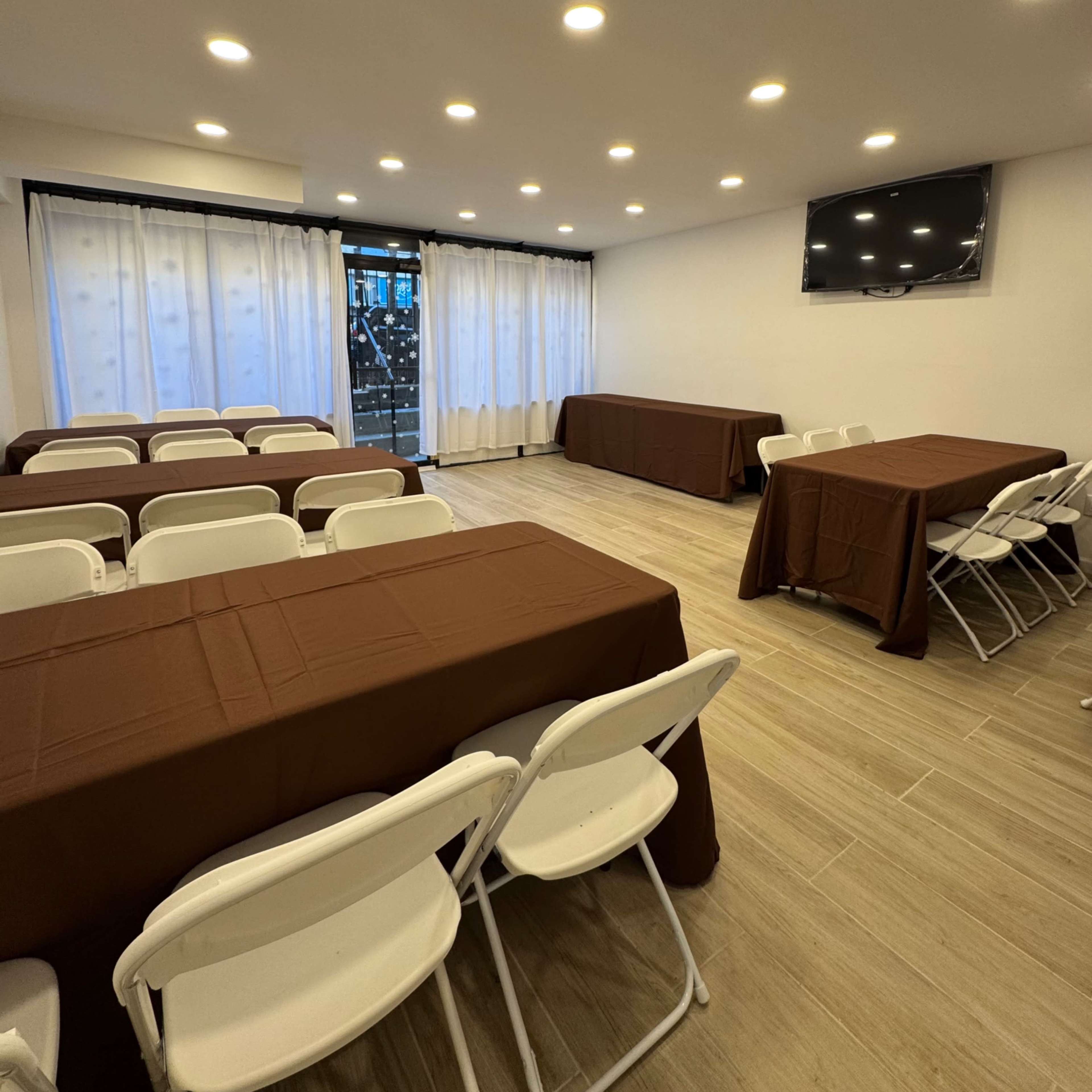 Cozy Event space in the heart of Williamsburg Image in Williamsburg, Brooklyn, NY