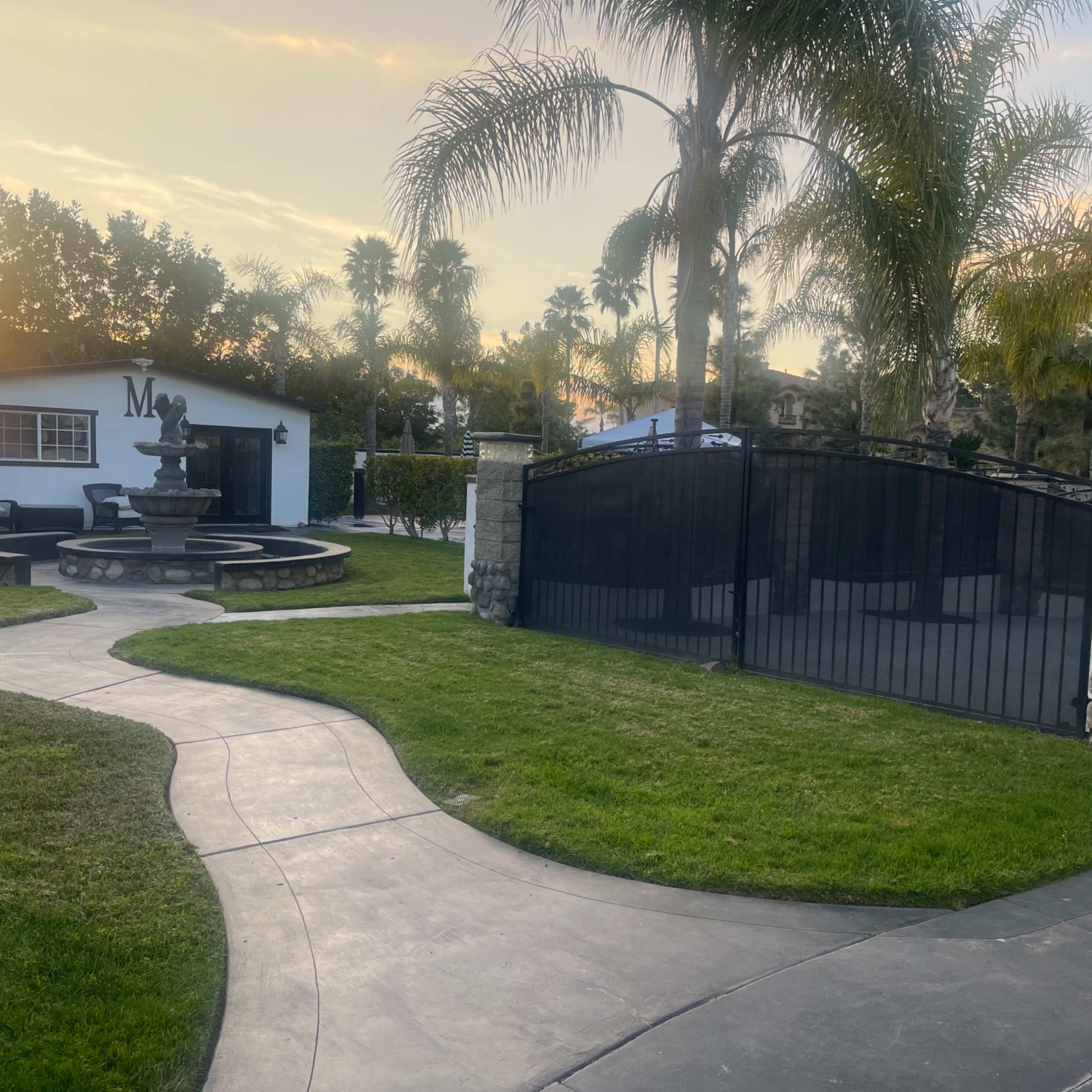 Large Outdoor Area Image in Norco Hills, Norco, CA